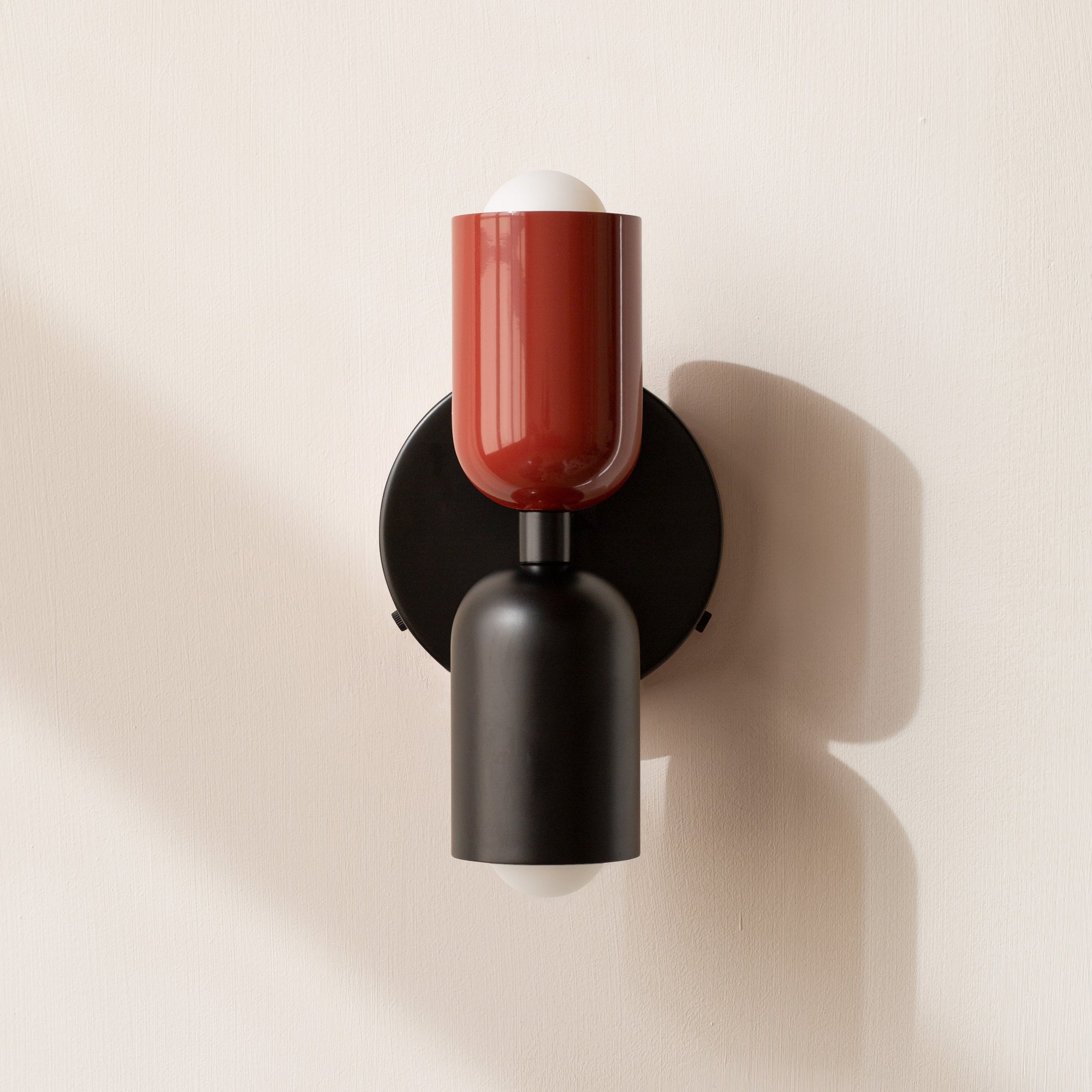 LichtZwillig: Vintage Wall Lamp with 2 Heads – Retro Wall Light in Industrial Style