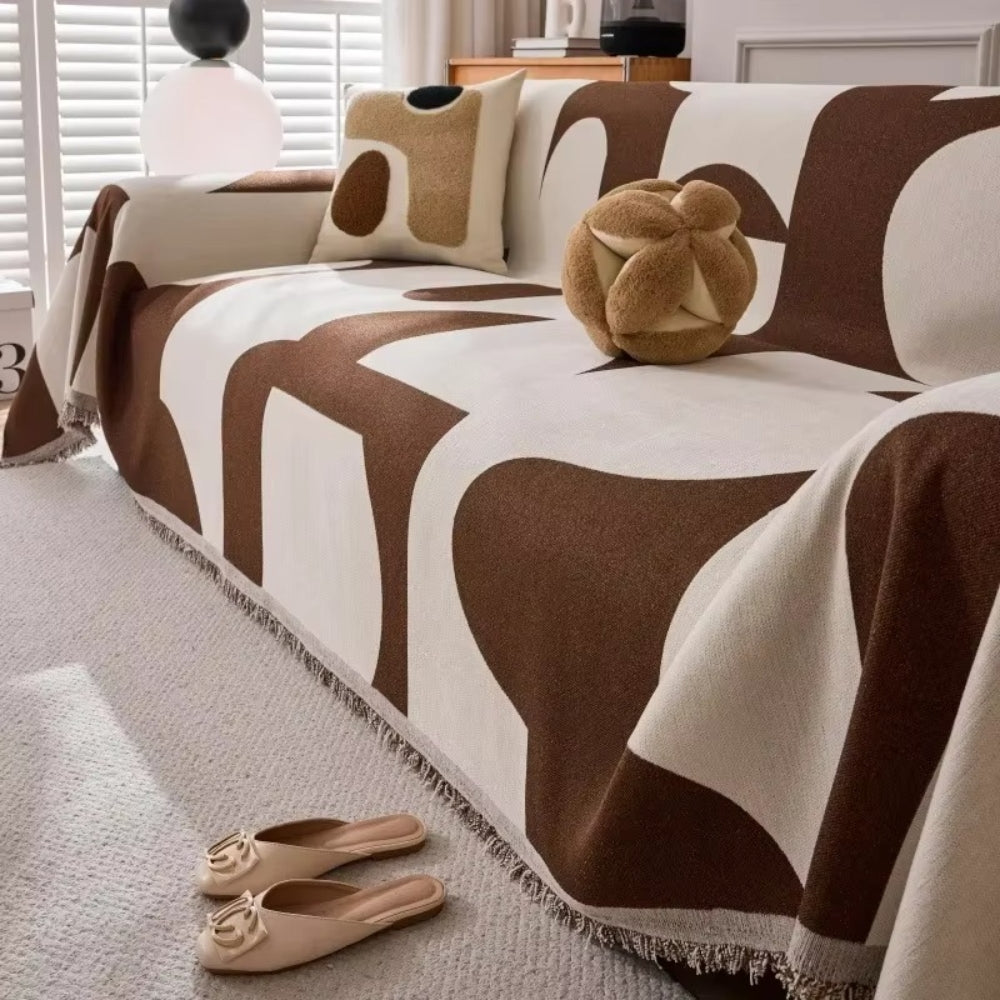 LioraWeave: Sofa Cover in Boho Jacquard Design Made from Luxurious Chenille with Fringe Accent – for Sofa & Living Room