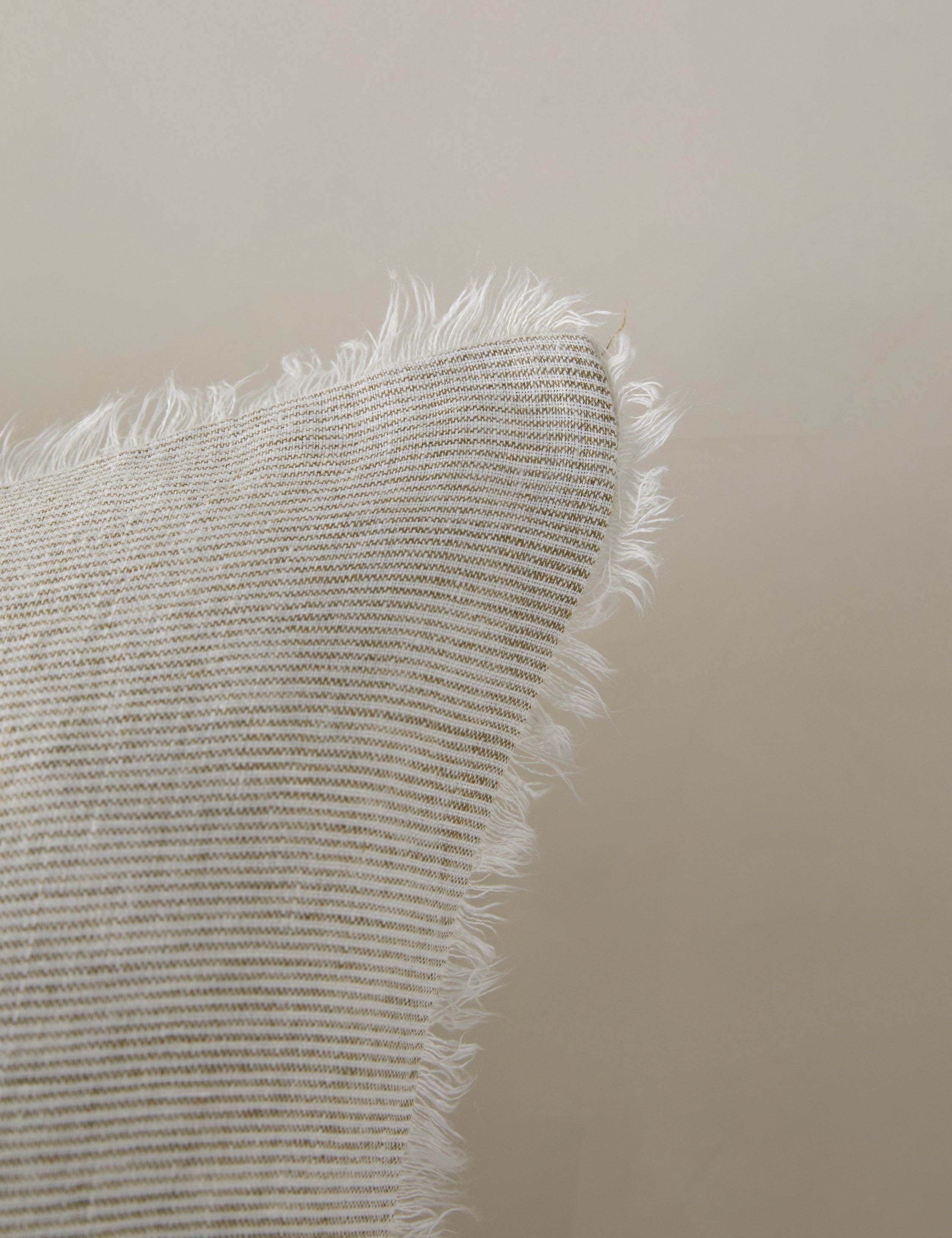 Luna Linen Sham | Heathered Texture, Shell Button Closures