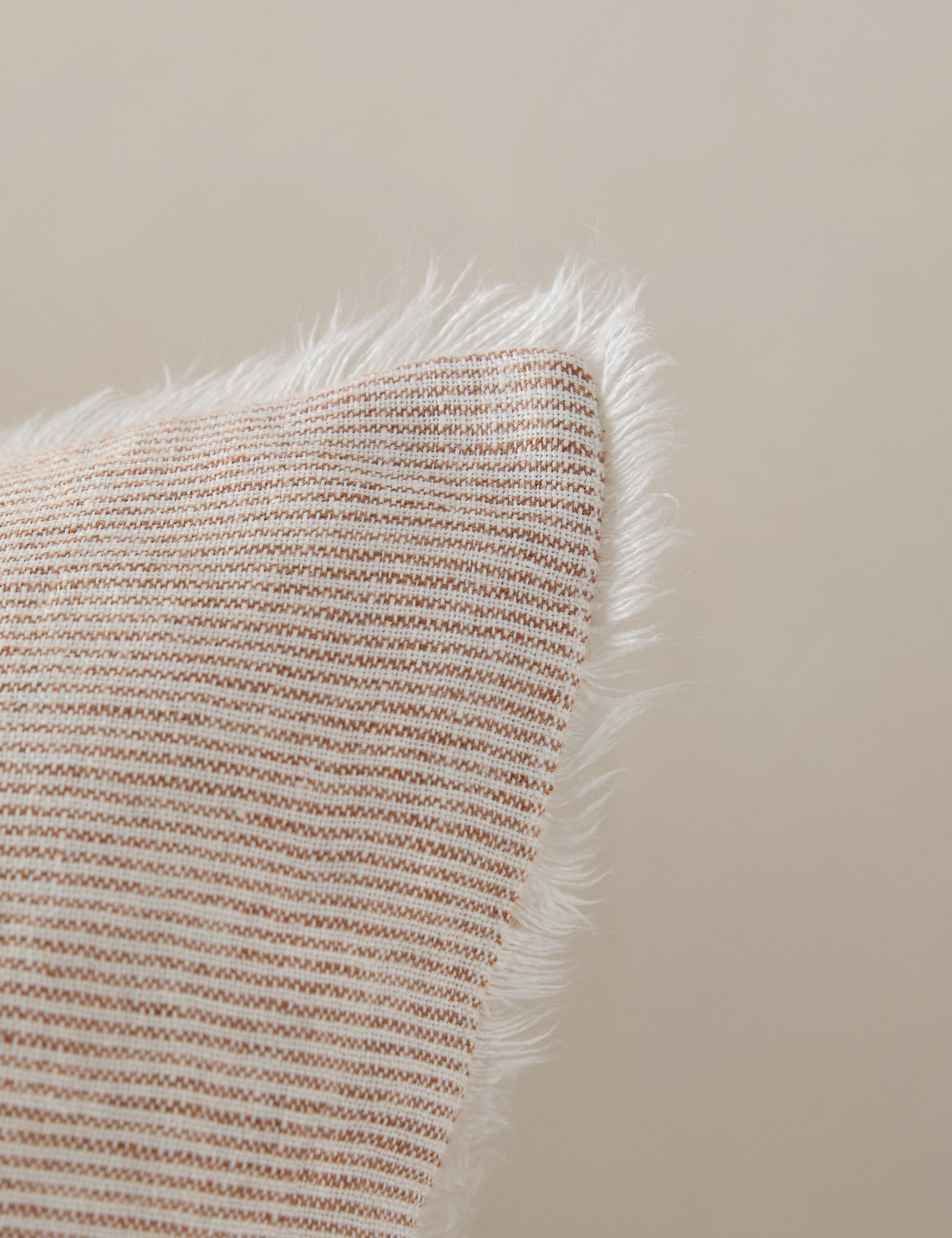 Luna Linen Sham | Heathered Texture, Shell Button Closures