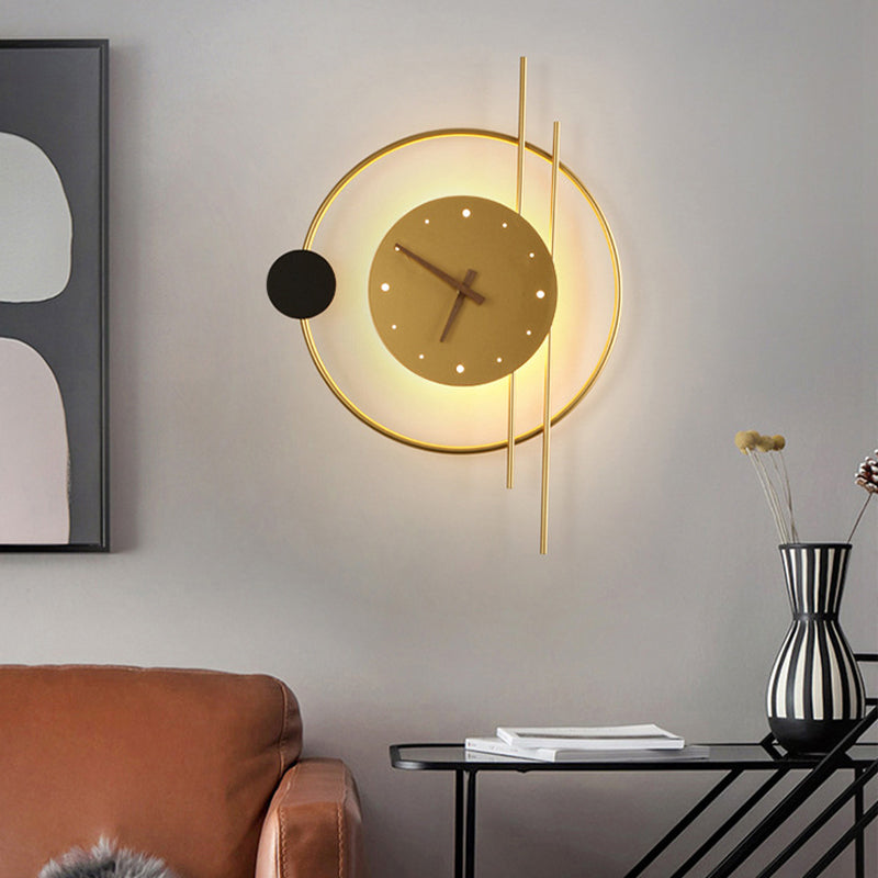 Loriva: Round LED Wall Light in Clock Design – for Bedrooms & Living Rooms