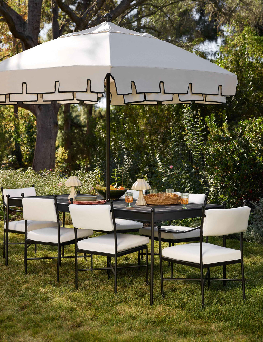 Salento Patio Umbrella | Layered Canvas, Geometric Trim