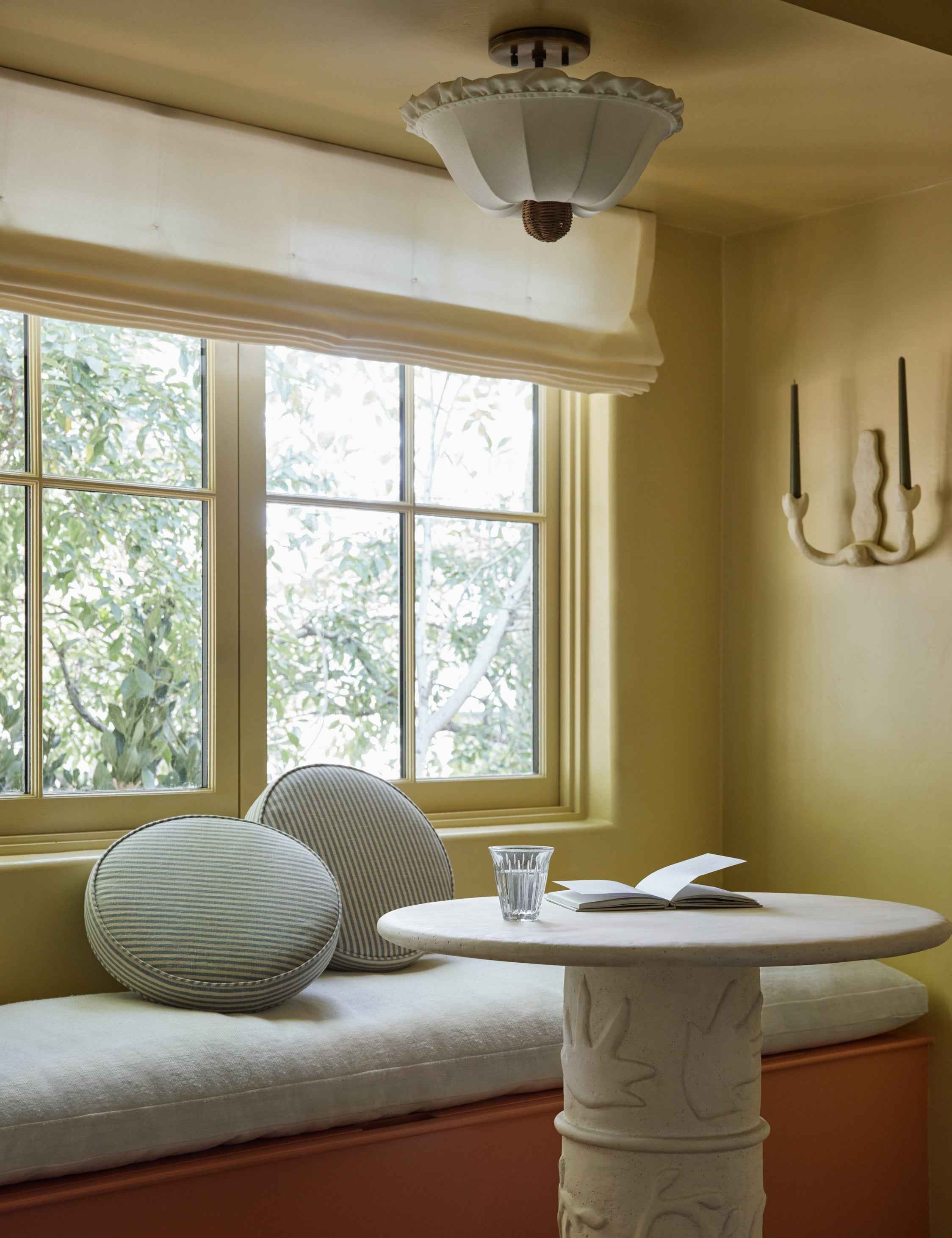 Tuli Candle Sconce | Double-Arm Wall-Mounted Design