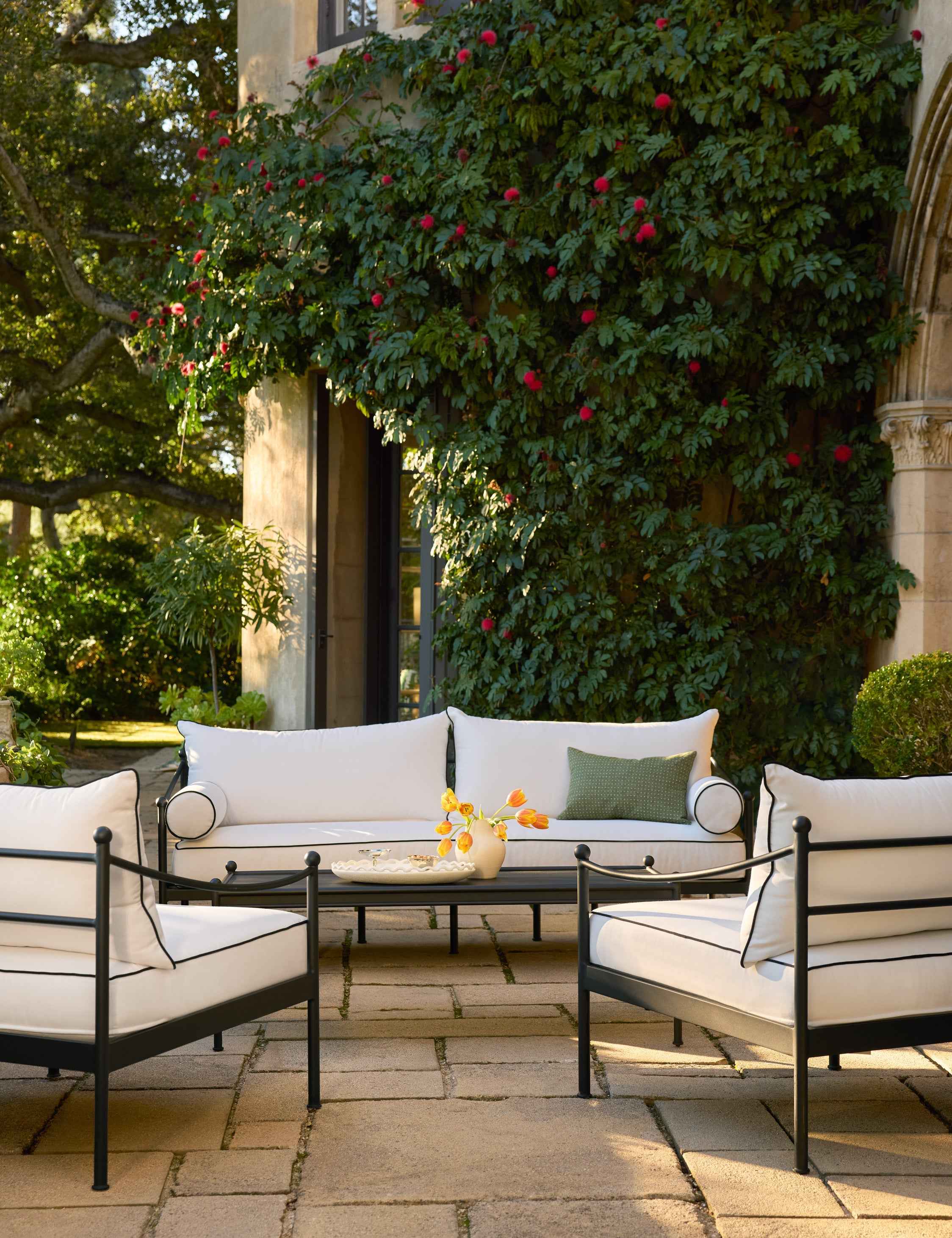 Luna Outdoor Coffee Table | Black Metal Frame, Slatted Top