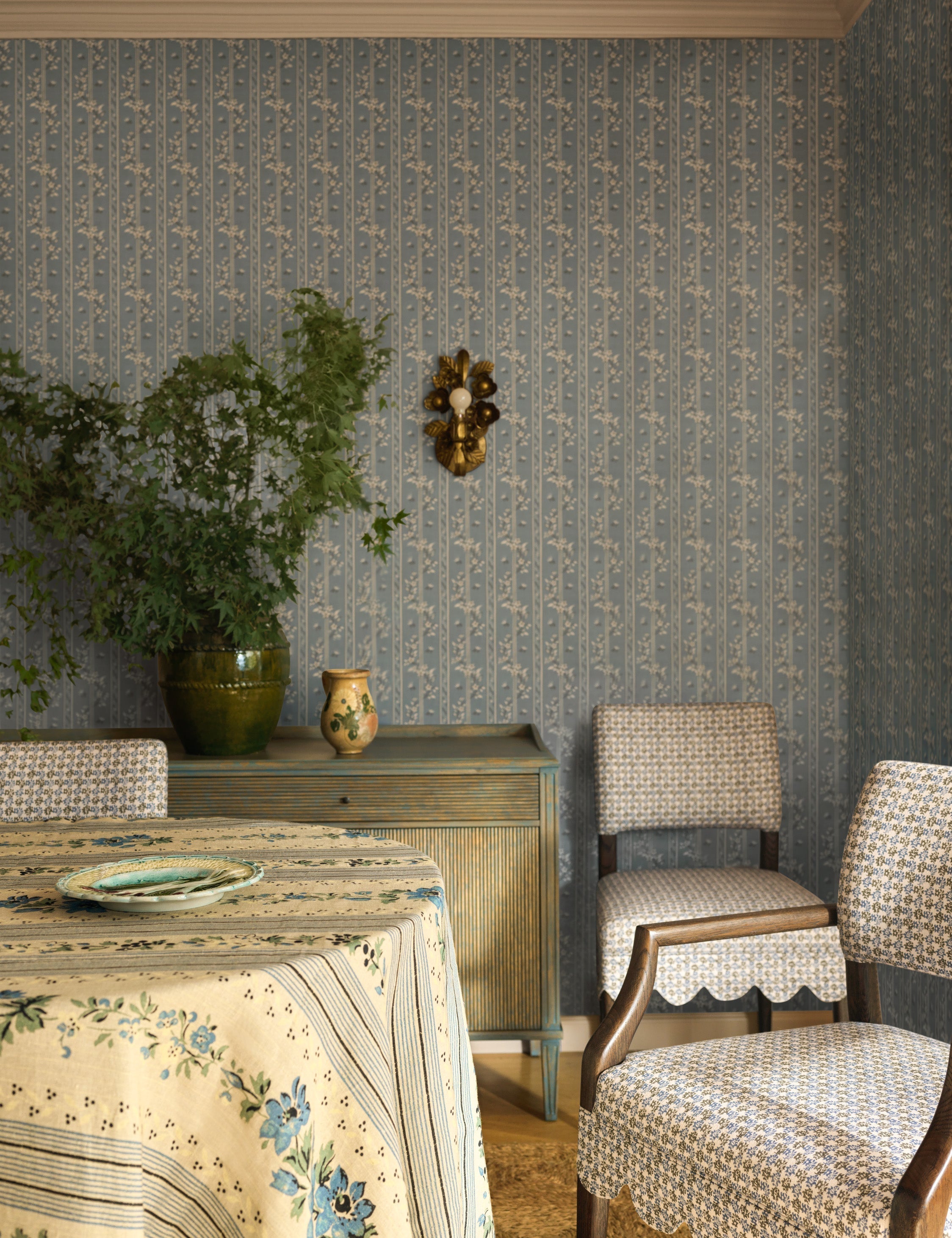 Briar Tablecloth | Floral Stripe, Soft Blue and Green