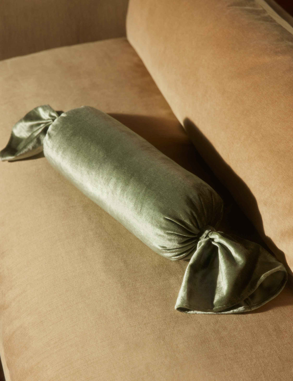 Brio Velvet Pillow | Cozy Rich Fabric, Tailored Details