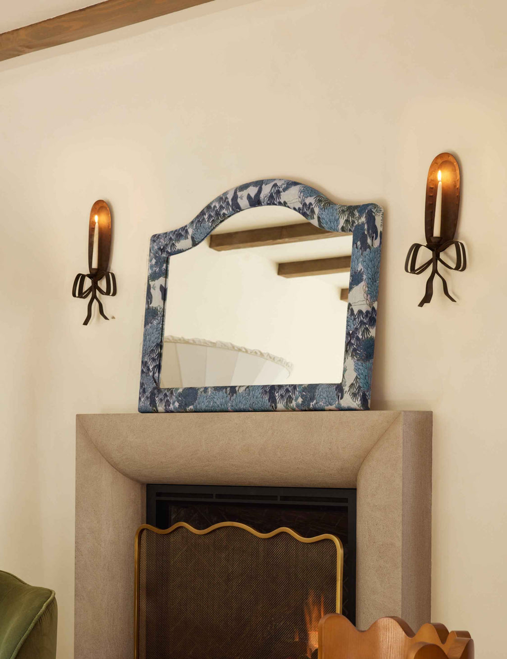 Bela Candle Sconce | Ribbon Design, Metal Construction