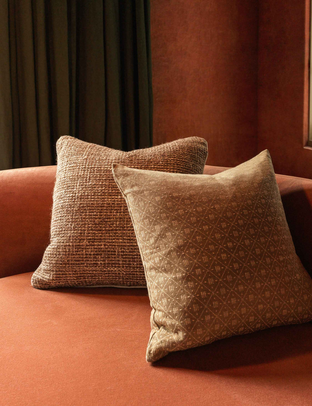 Enzi Throw Pillow | Tweed Fabric, Contrast Piping