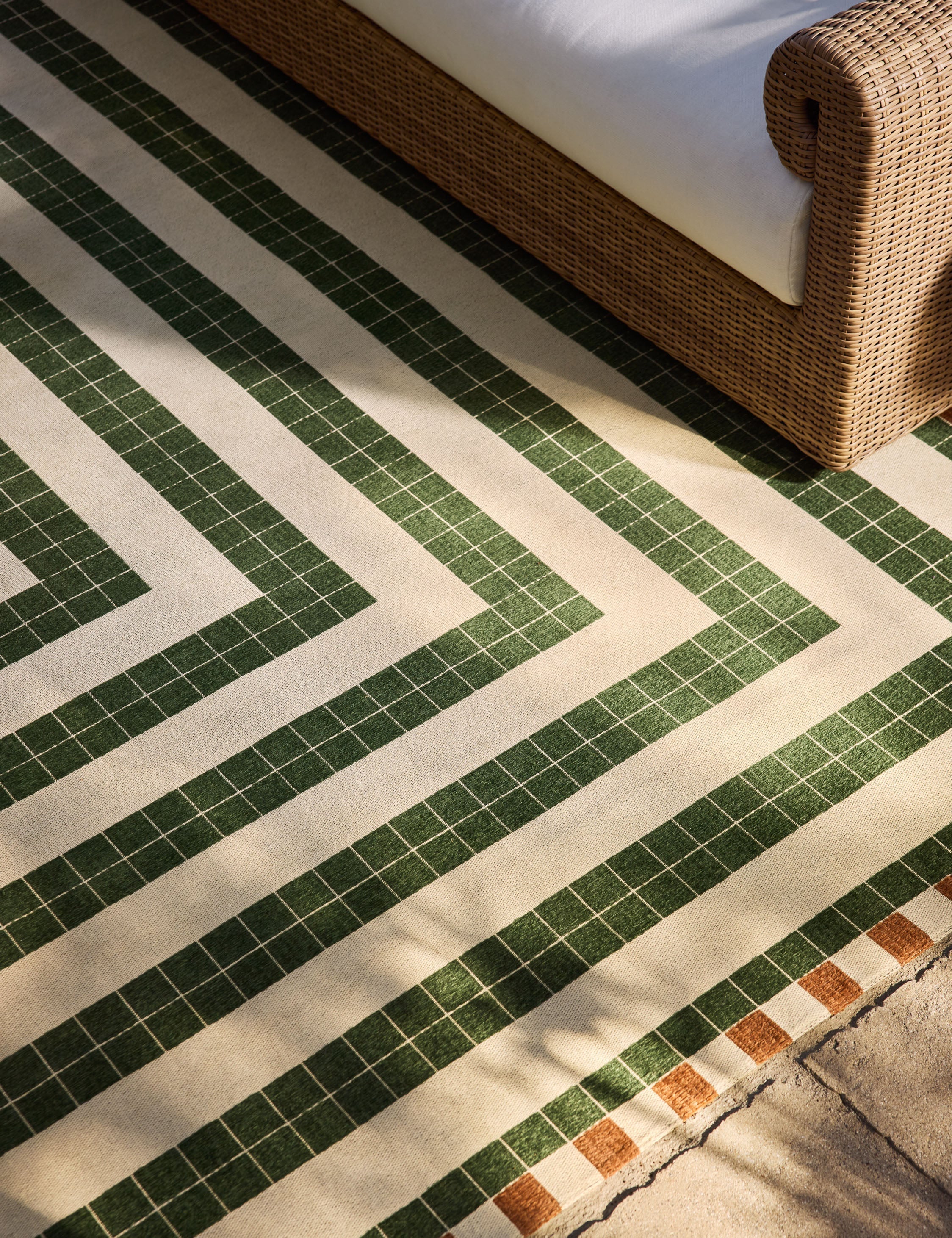 Kira Indoor/Outdoor Rug | Repeating Tile Motif, Stylish Design