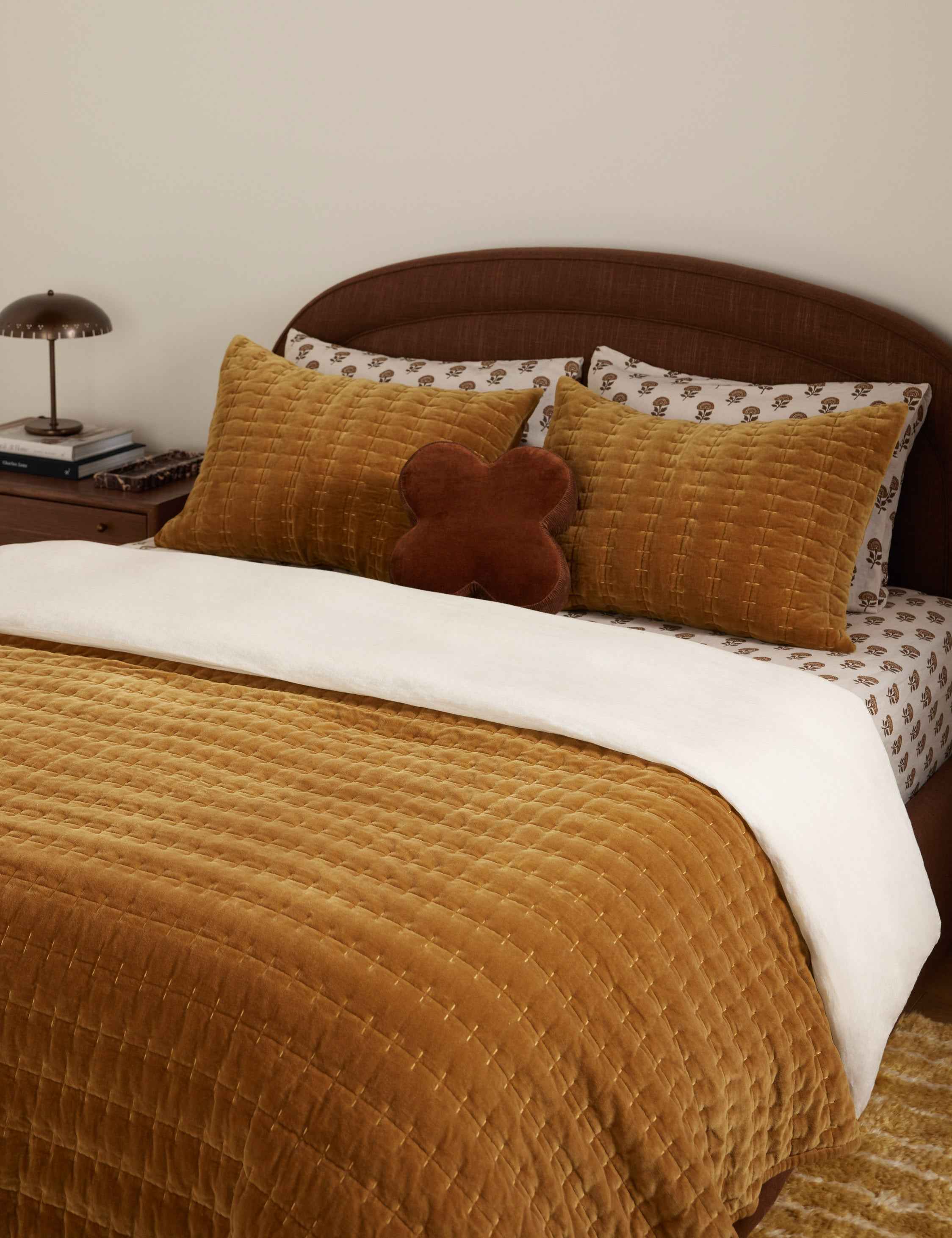 Aveline Velvet Quilt | Luxurious Textured Bedding