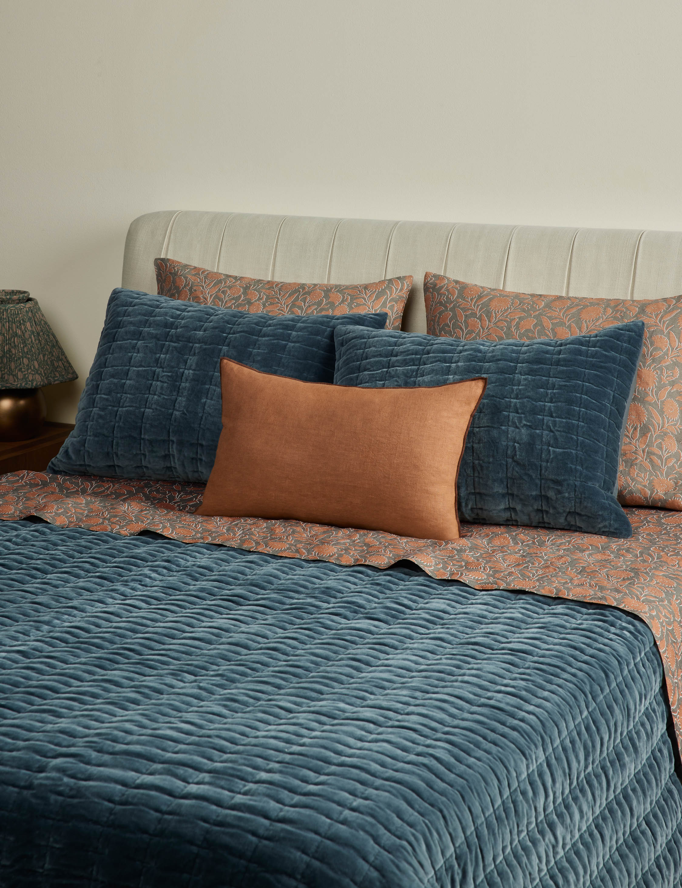 Aurelia Velvet Quilt | Luxurious Texture, Quilted Design