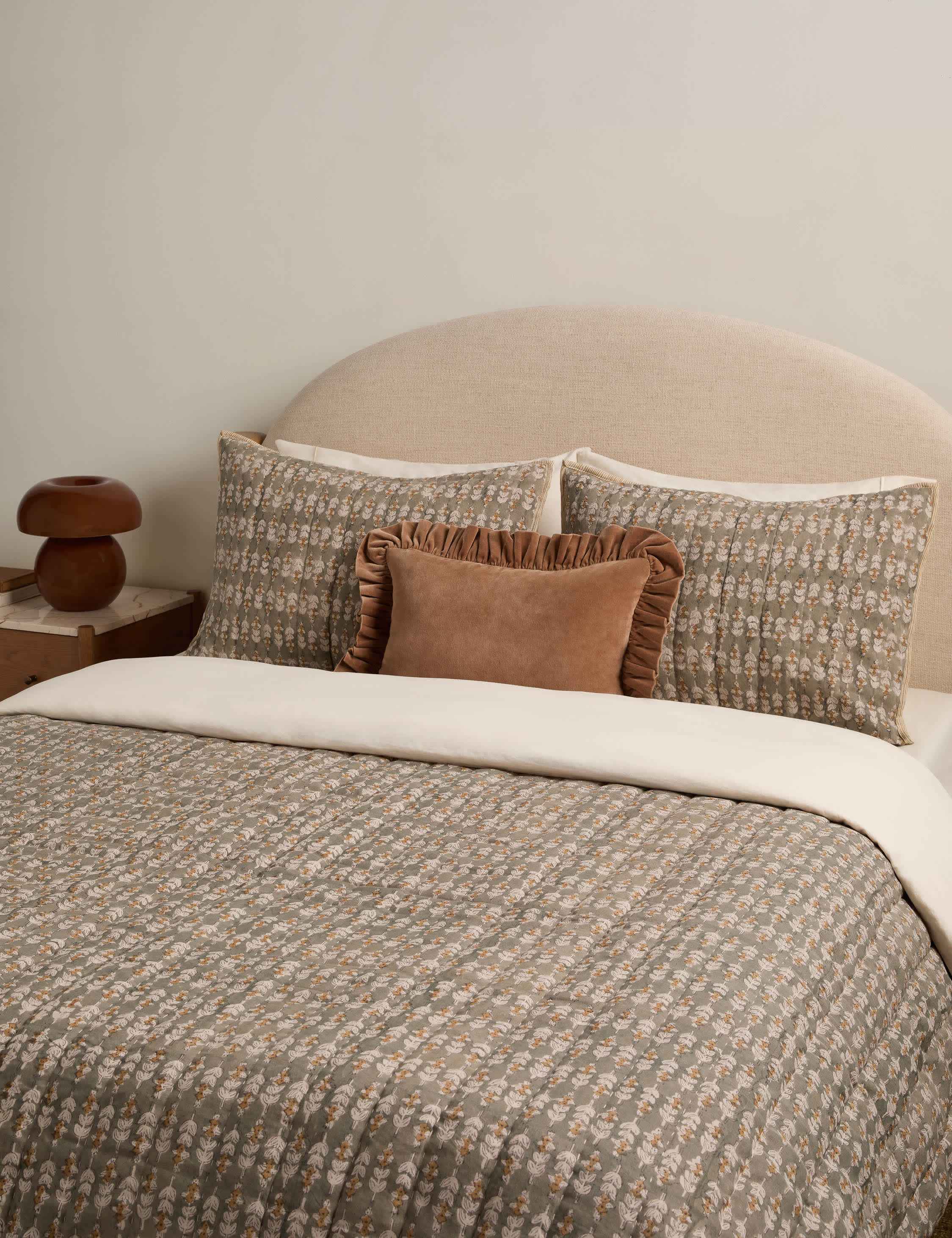 Bela Quilt | Linen Cotton Blend, Floral Block Print