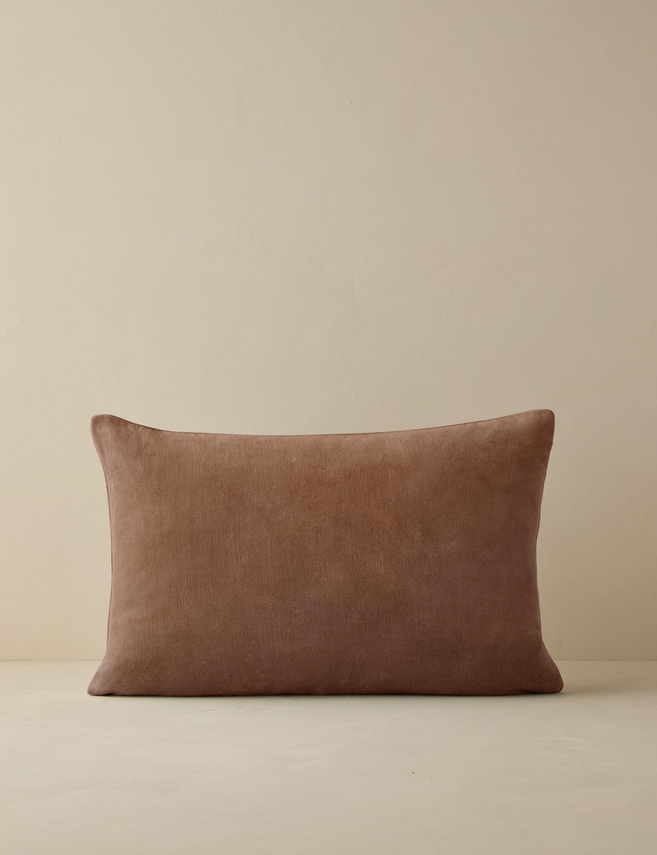 Bela Velvet Pillow | Luxurious Texture, Elegant Finish
