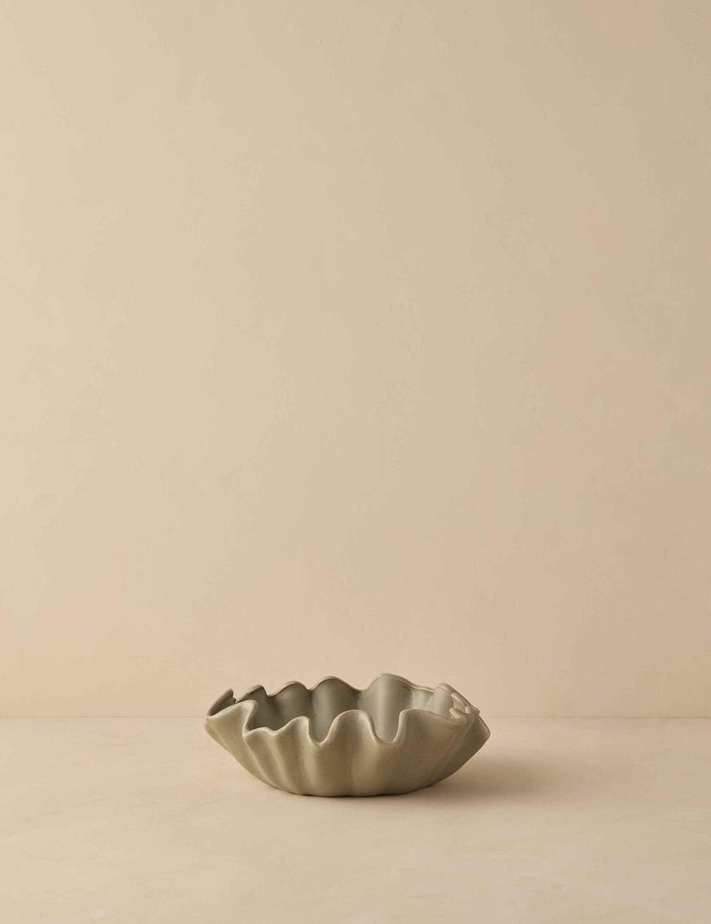 Bela Stoneware Bowl | Organic Lines, Reactive Glaze