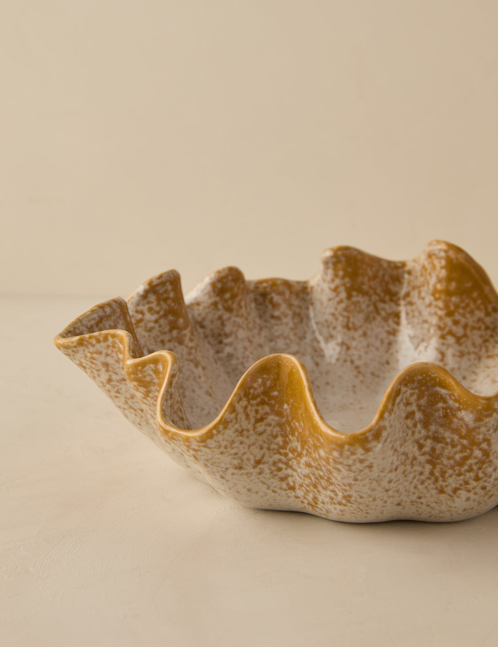 Bela Stoneware Bowl | Organic Lines, Reactive Glaze