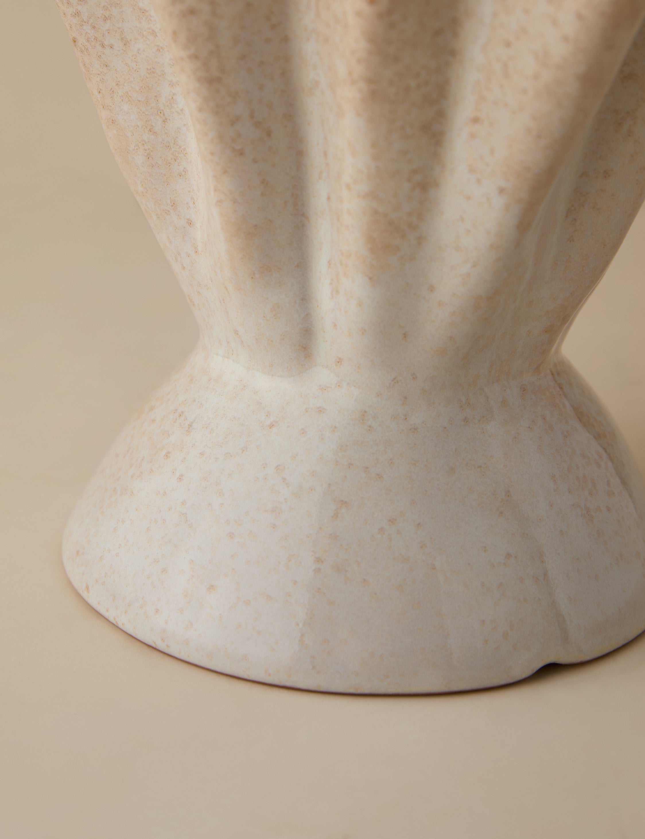 Dara Ruffled Vase | Stoneware, Reactive Glaze Finish
