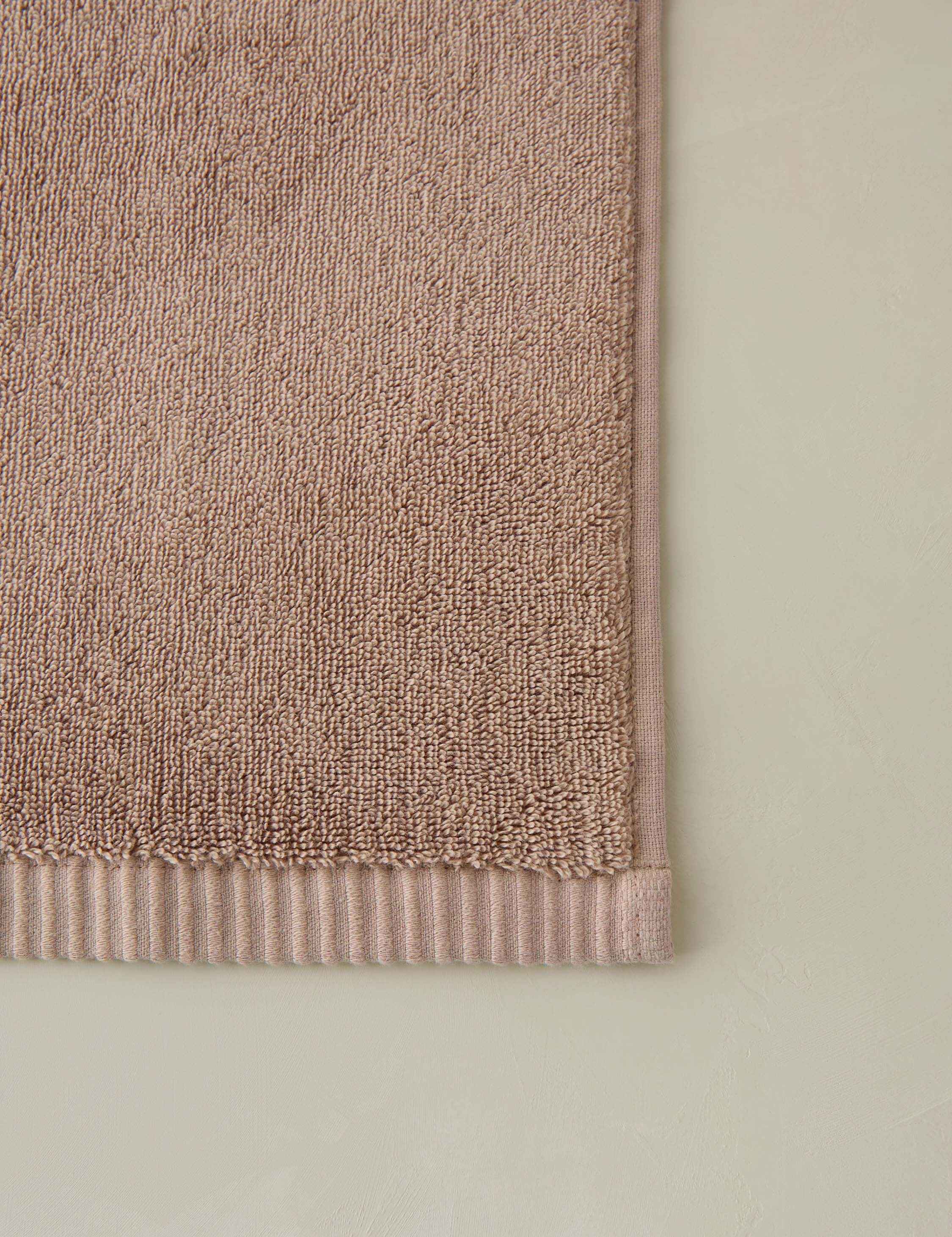 Duna Bath Towels | Organic Cotton, Soft & Absorbent