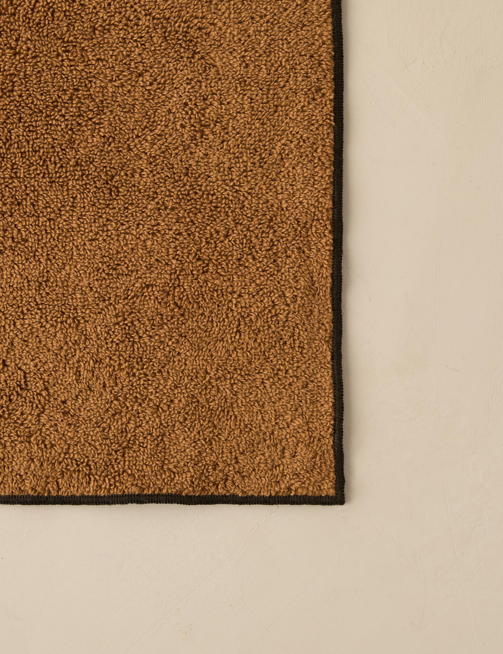 Enzo Organic Cotton Towels | Soft, Quick-Drying Fabric