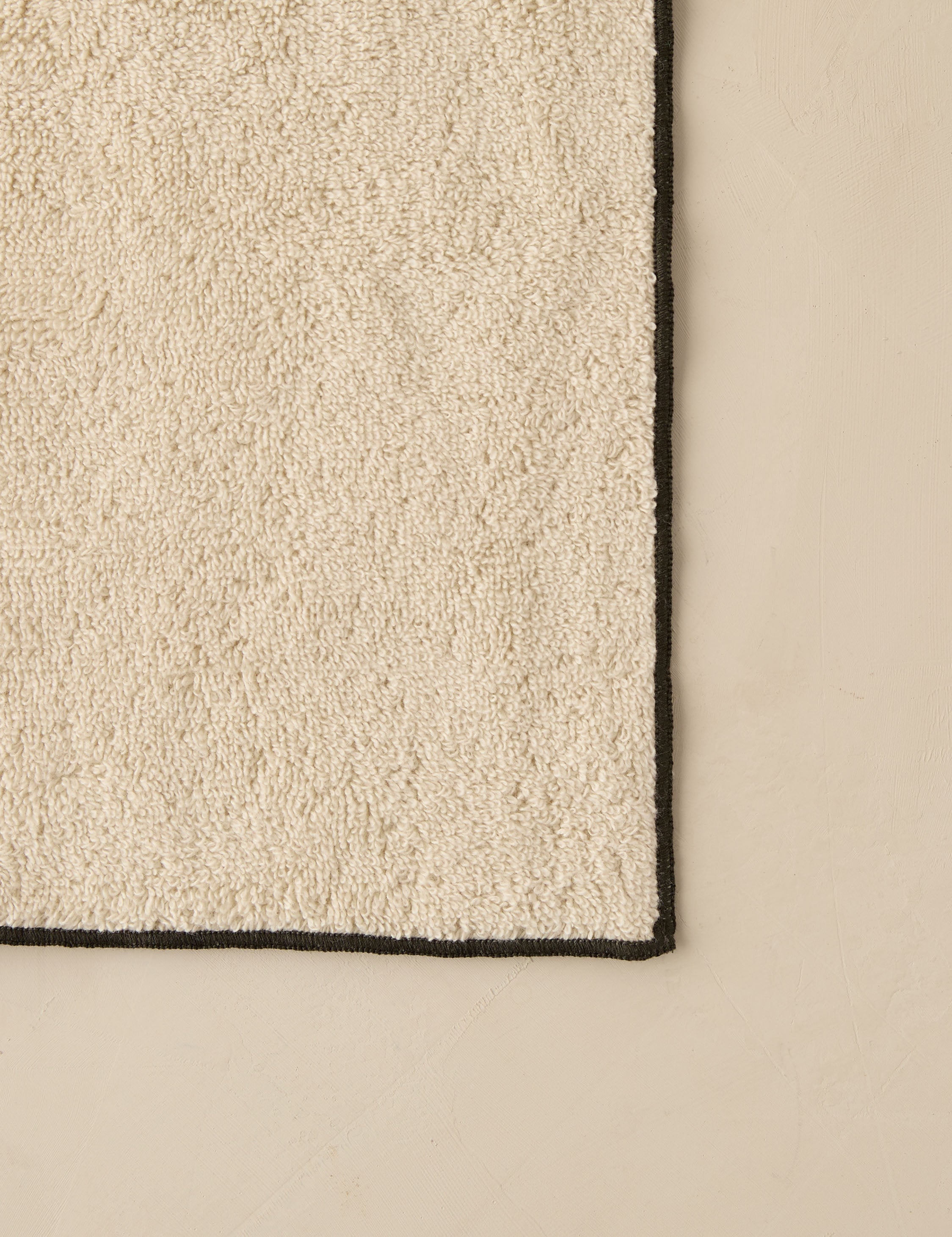 Enzo Organic Cotton Towels | Soft, Quick-Drying Fabric
