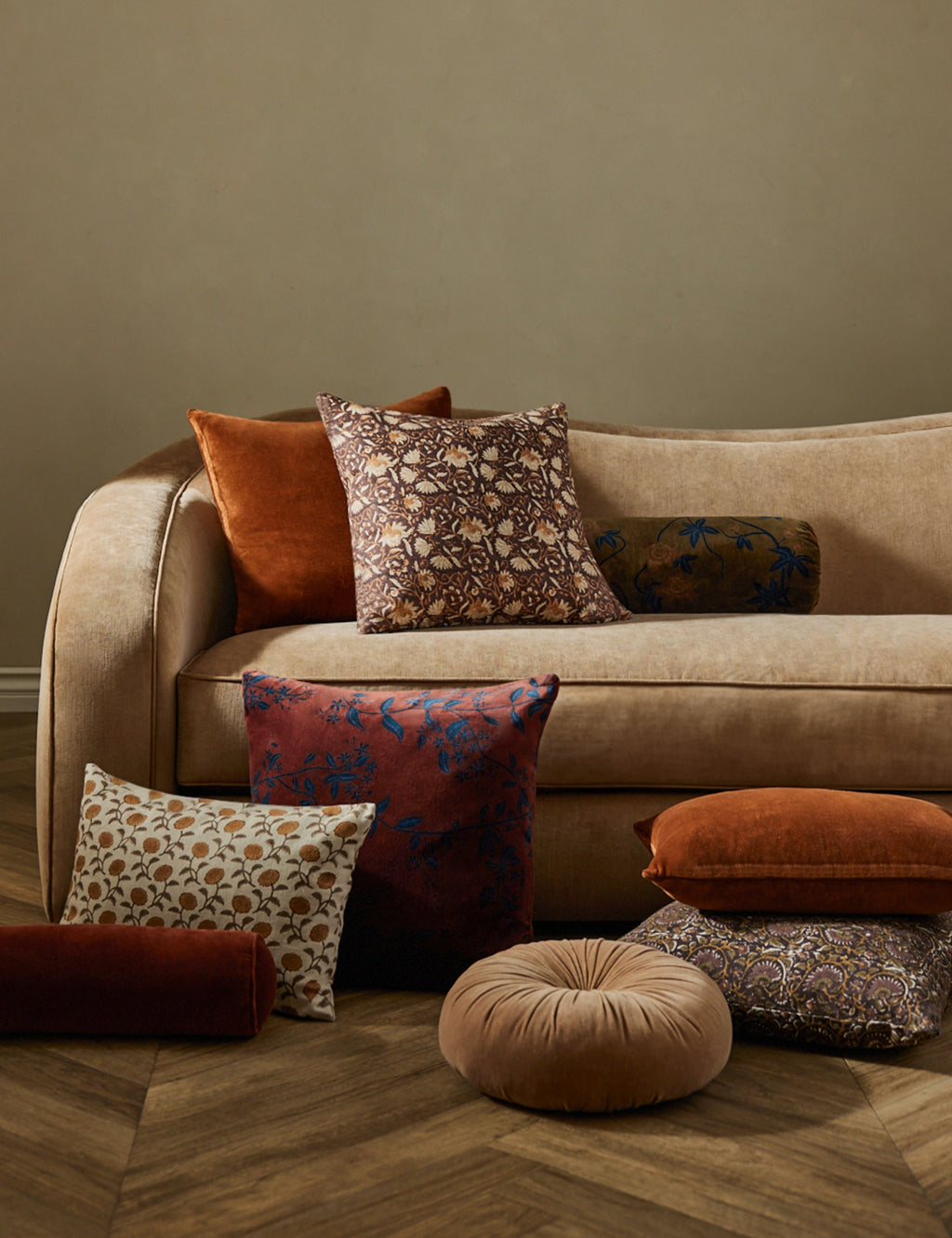 Sable Linen Pillow | Floral Pattern, Soft Down Fill