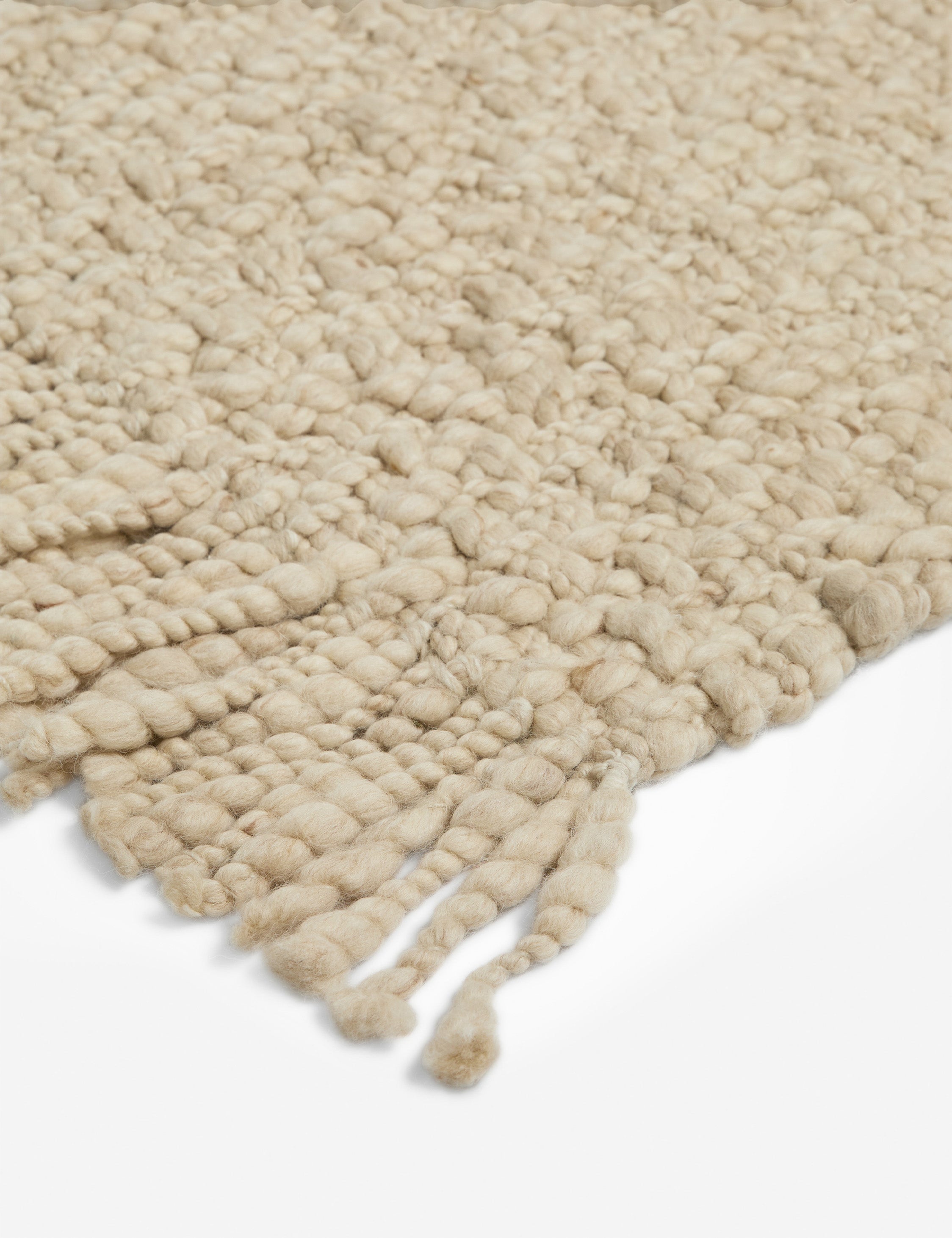 Fino Handwoven Wool Rug | Chunky Pile, Plush Fringe