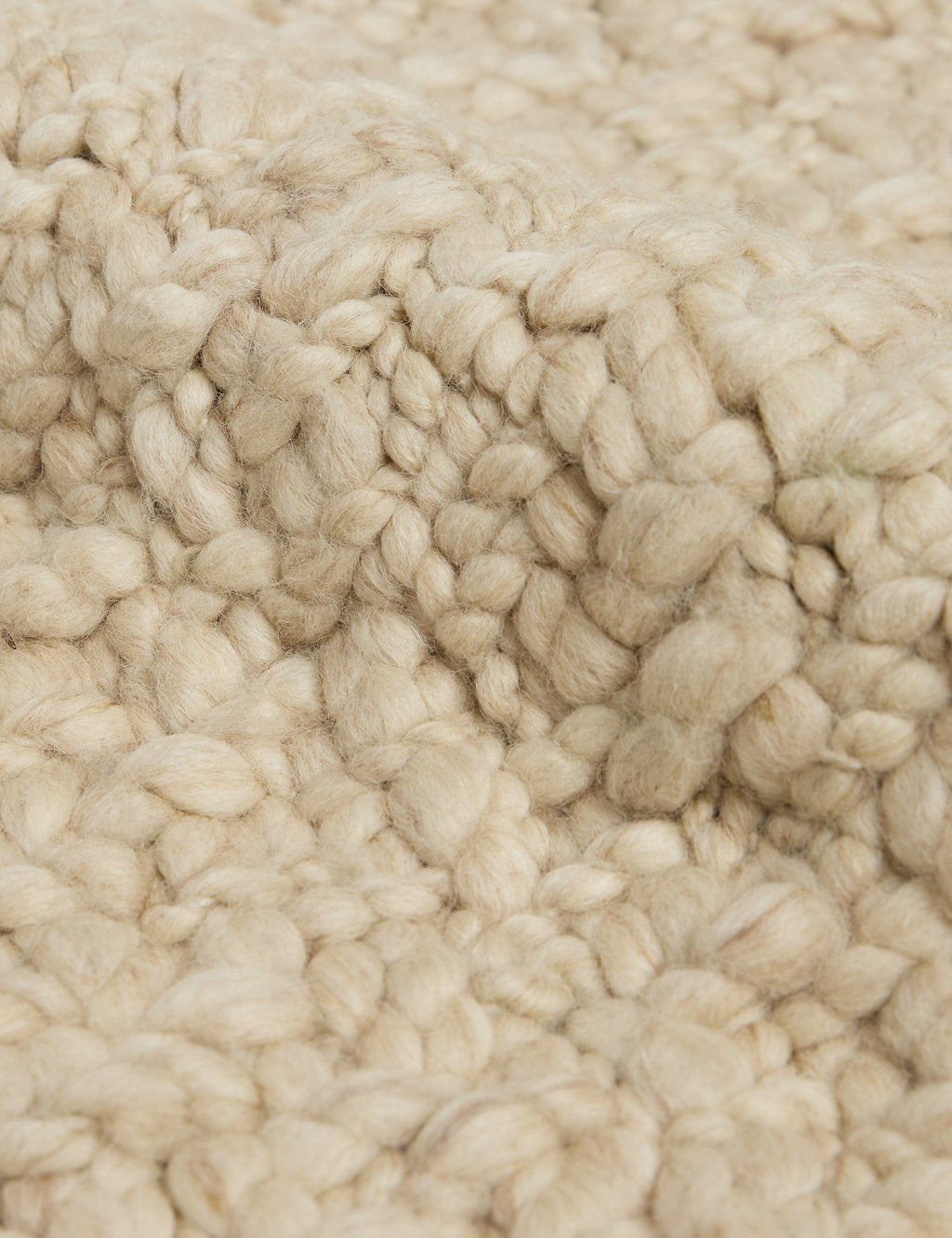 Fino Handwoven Wool Rug | Chunky Pile, Plush Fringe