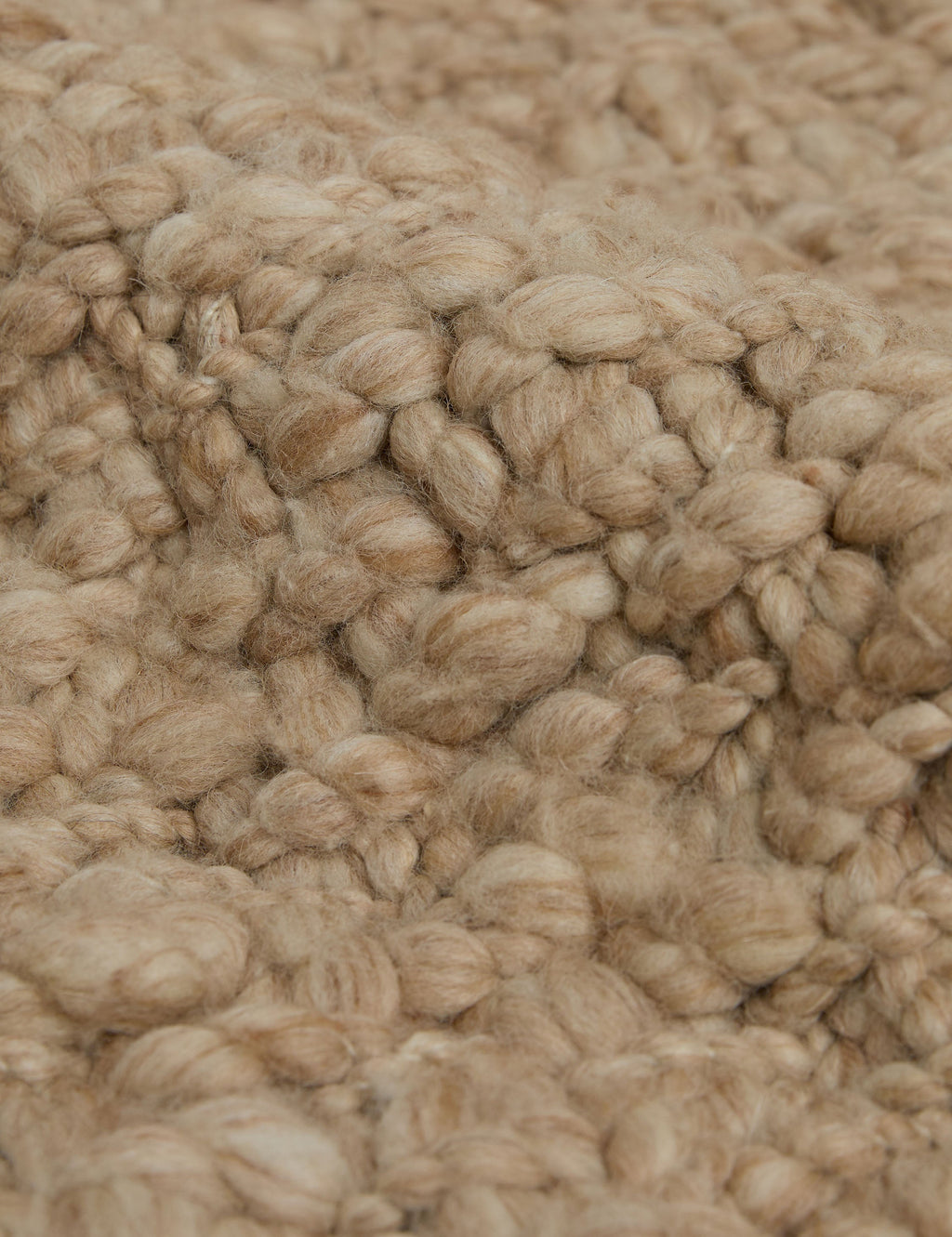 Fino Handwoven Wool Rug | Chunky Pile, Plush Fringe