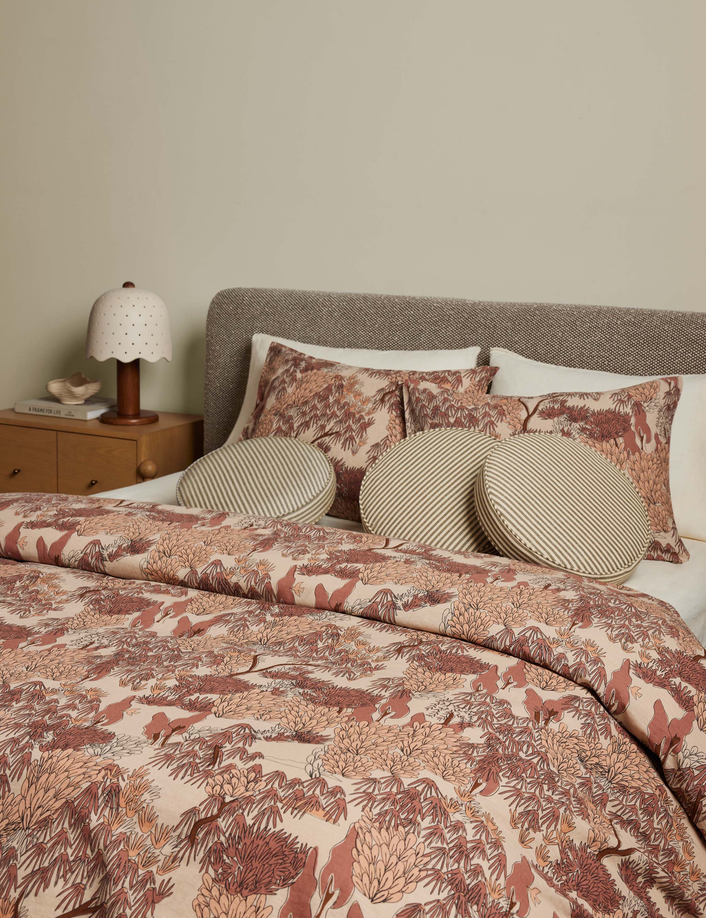 Bramble Duvet Cover | Linen-Cotton Blend, Botanical Print