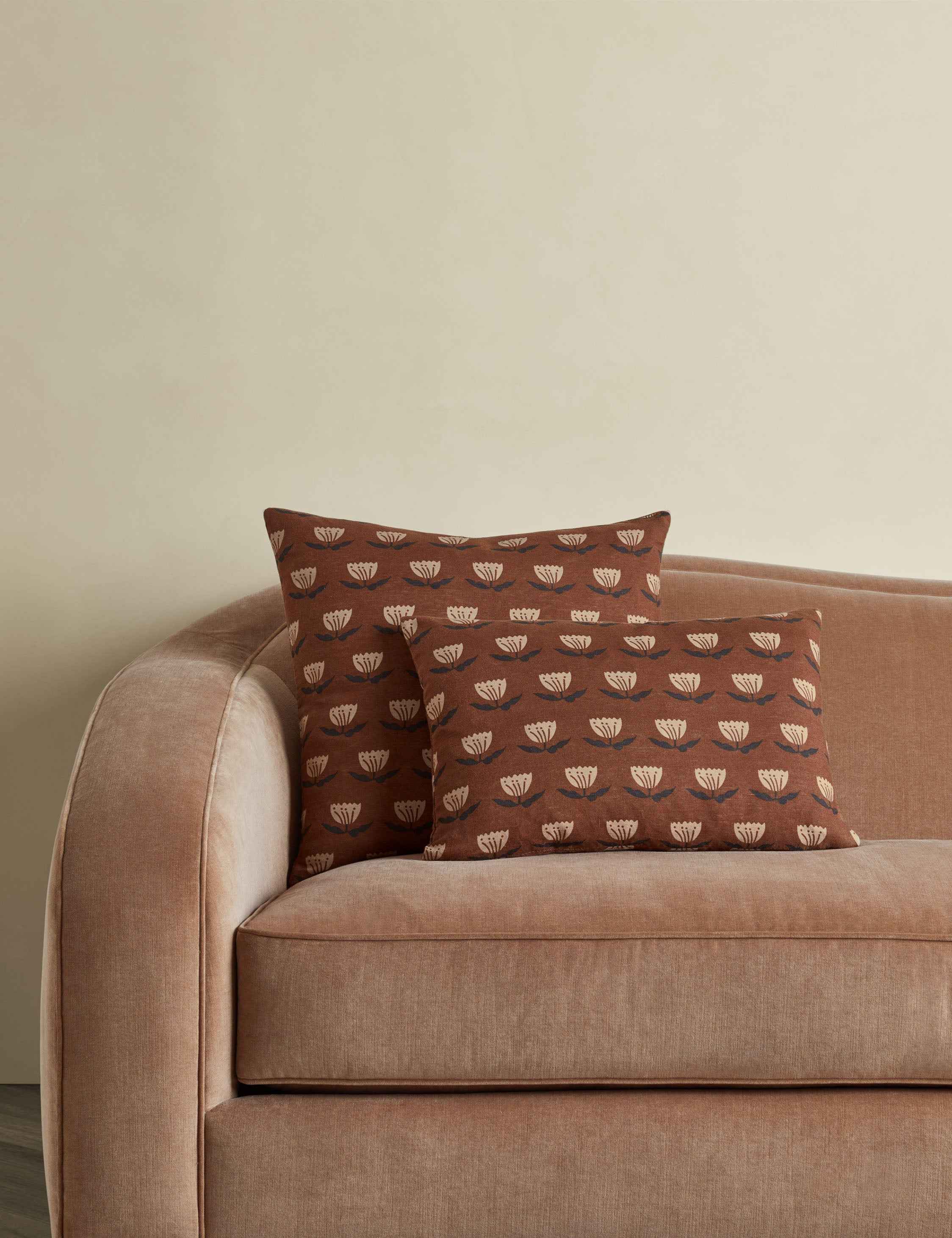 Luxe Janna Pillow | Hand-Sketched Floral, Natural Linen
