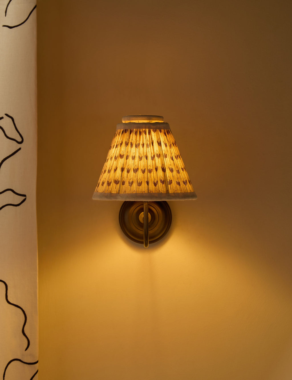 Juno Wall Sconce | Pleated Floral Shade, Textured Warmth