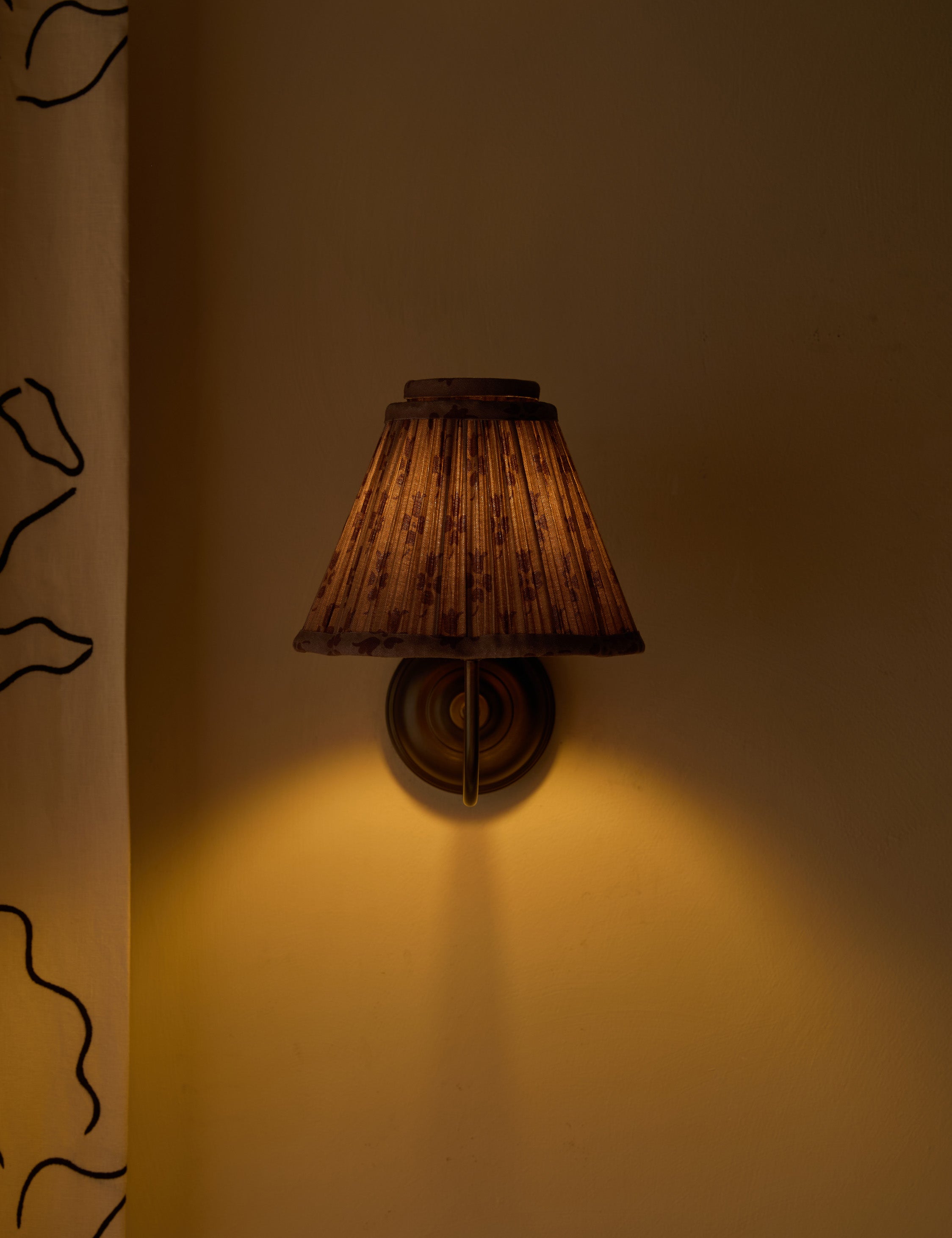 Juno Wall Sconce | Pleated Floral Shade, Textured Warmth