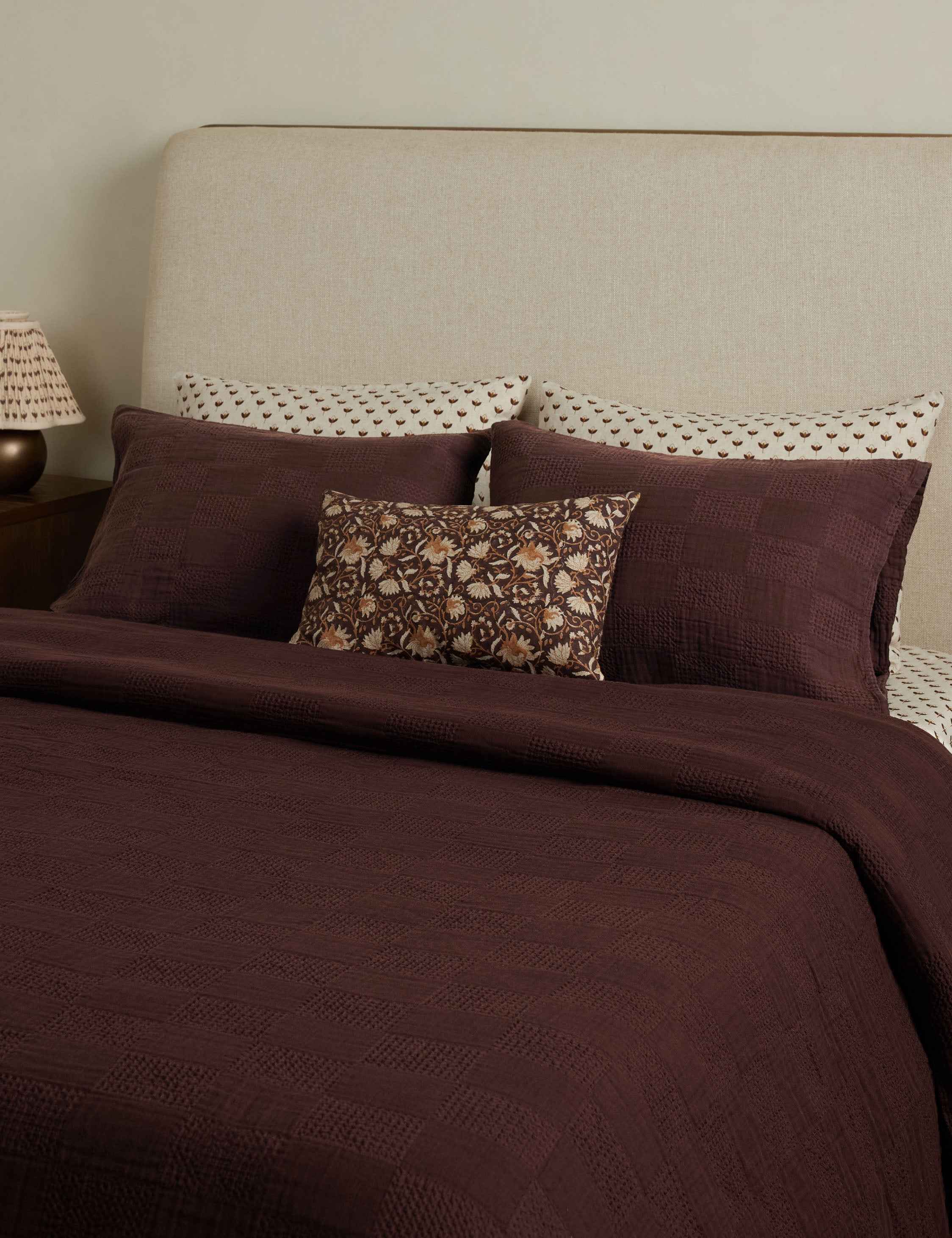 Kairo Textured Cotton Sham | Waffle Gauze Checkerboard Design