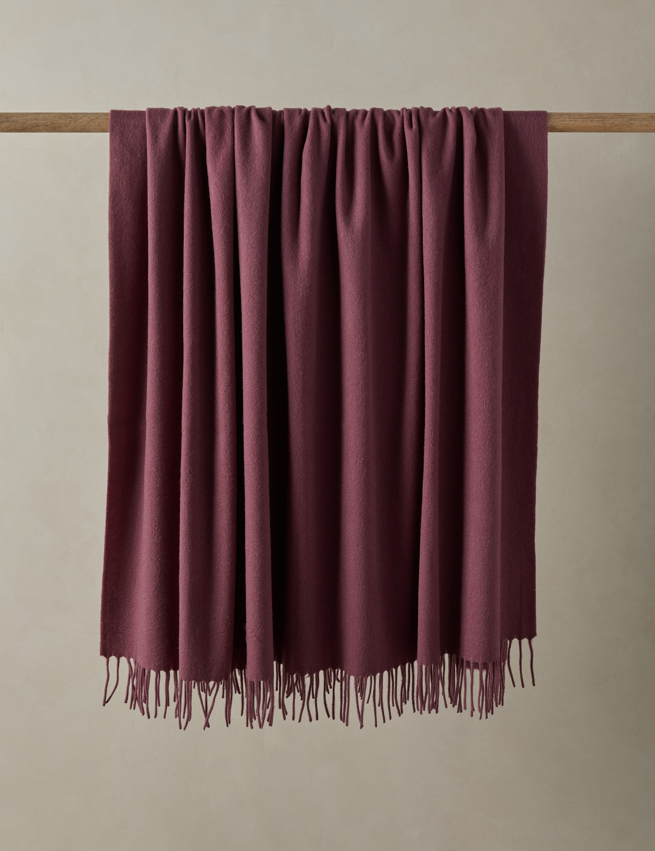 Luna Lambswool Throw | Soft, Hypoallergenic Natural Fiber