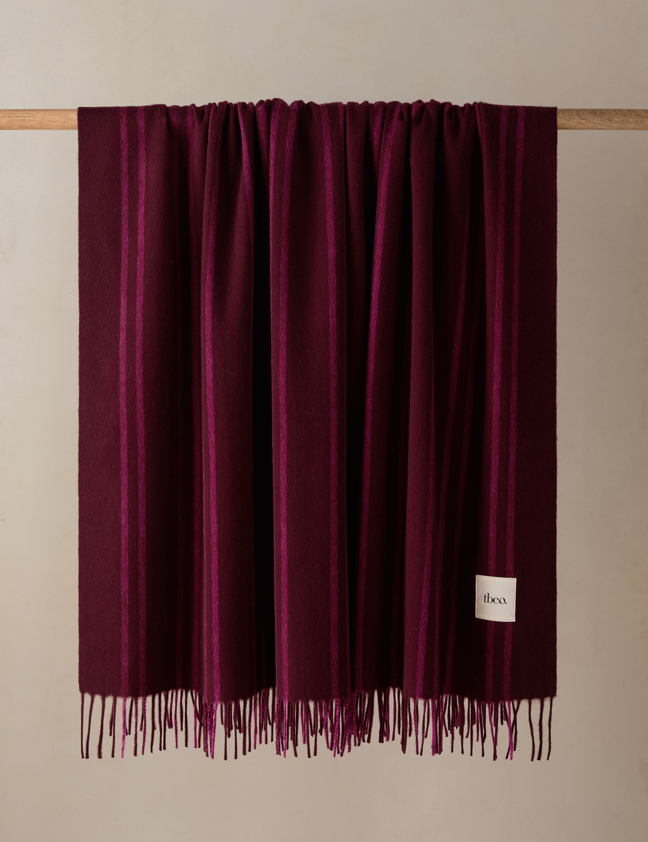 Bello Lambswool Throw | Hypoallergenic, Soft Natural Fiber