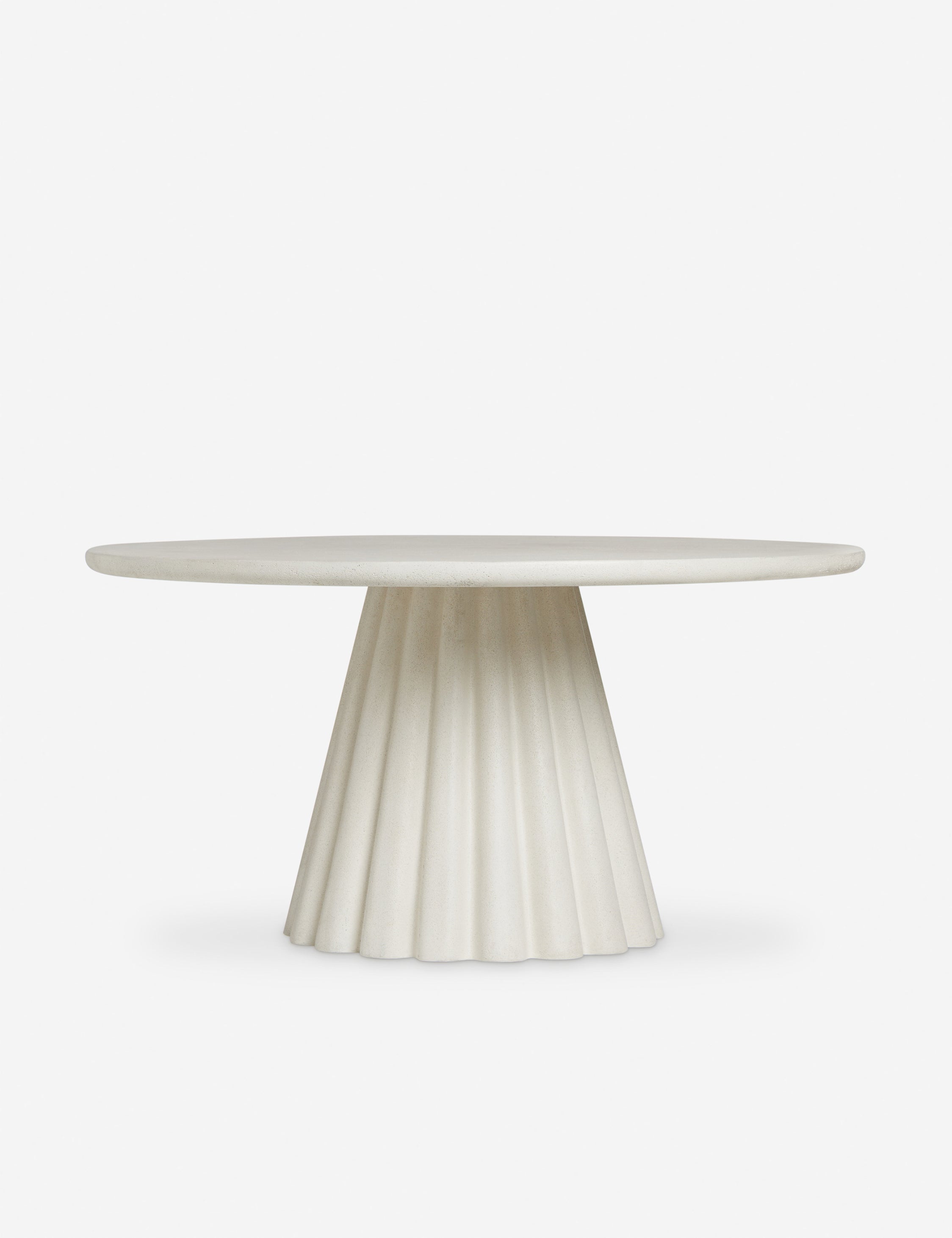 Luno Round Dining Table | Durable Concrete, Fluted Pedestal Base