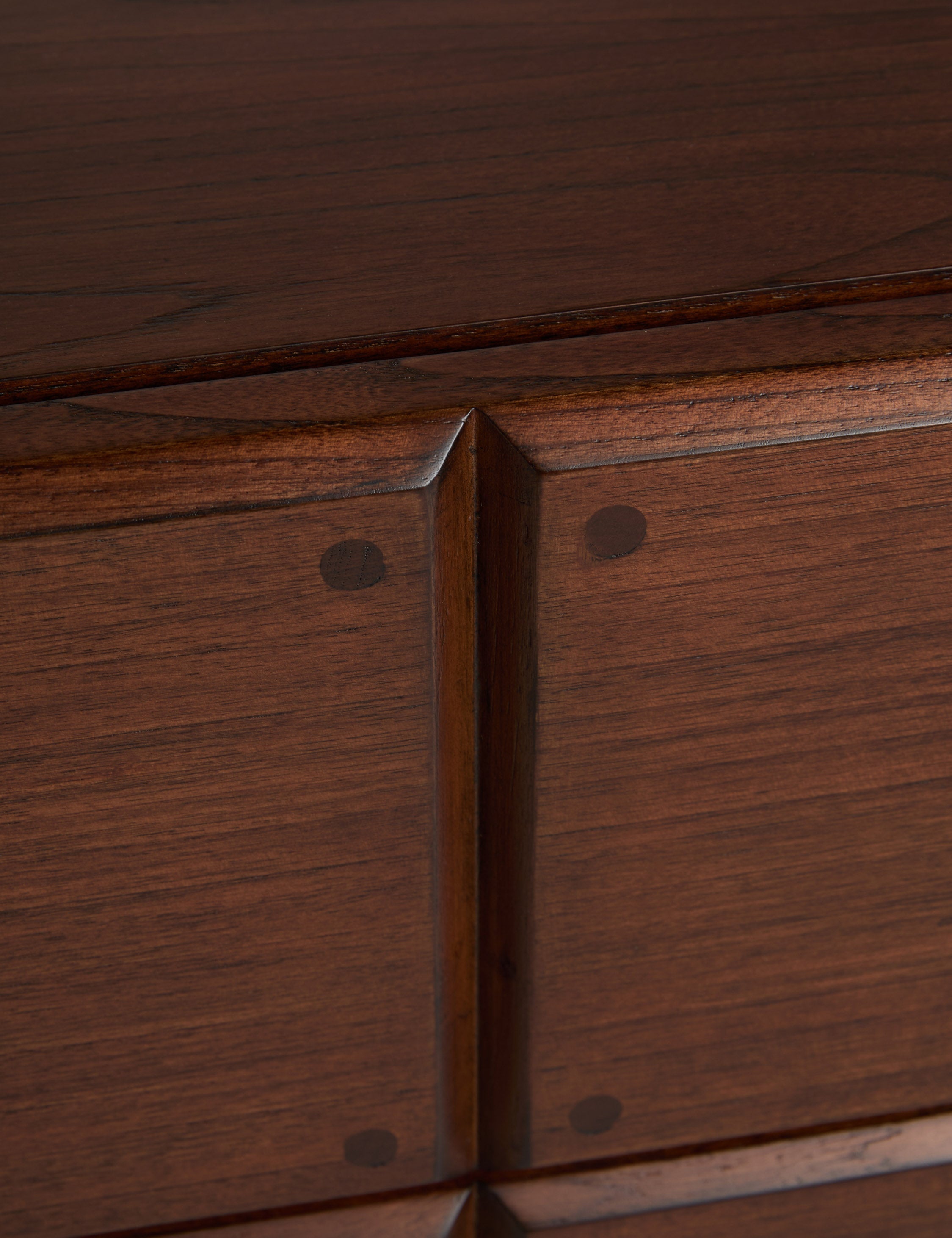 Brix Sideboard | Fluted Plinth Base, Natural Grain Warmth