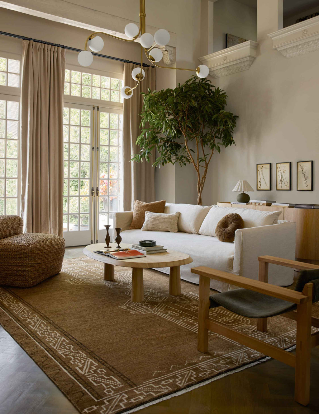 Vela Hand-Knotted Wool Rug | Vintage-Inspired, Mediterranean Design