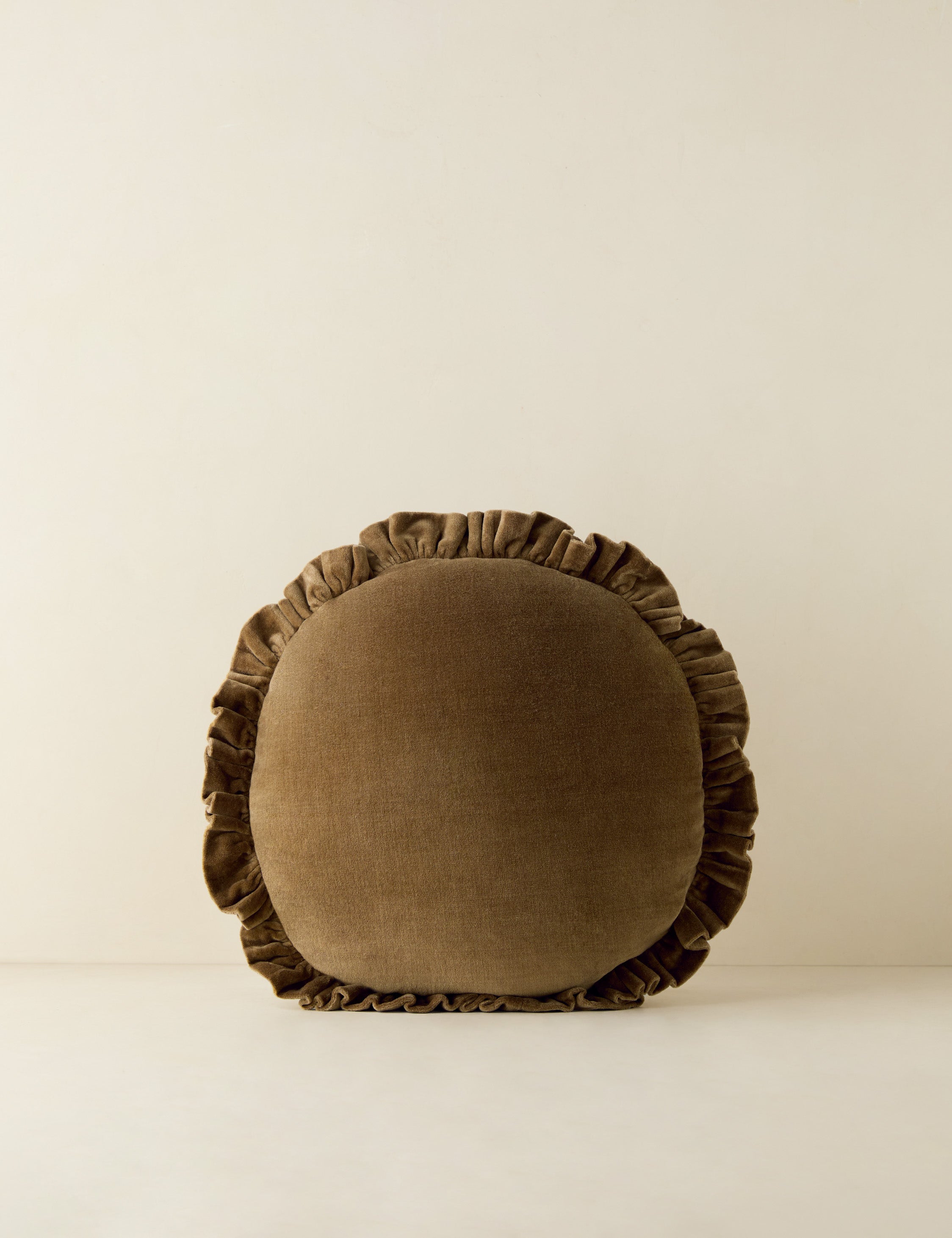 Maven Round Pillow | Velvet with Ruffled Flange