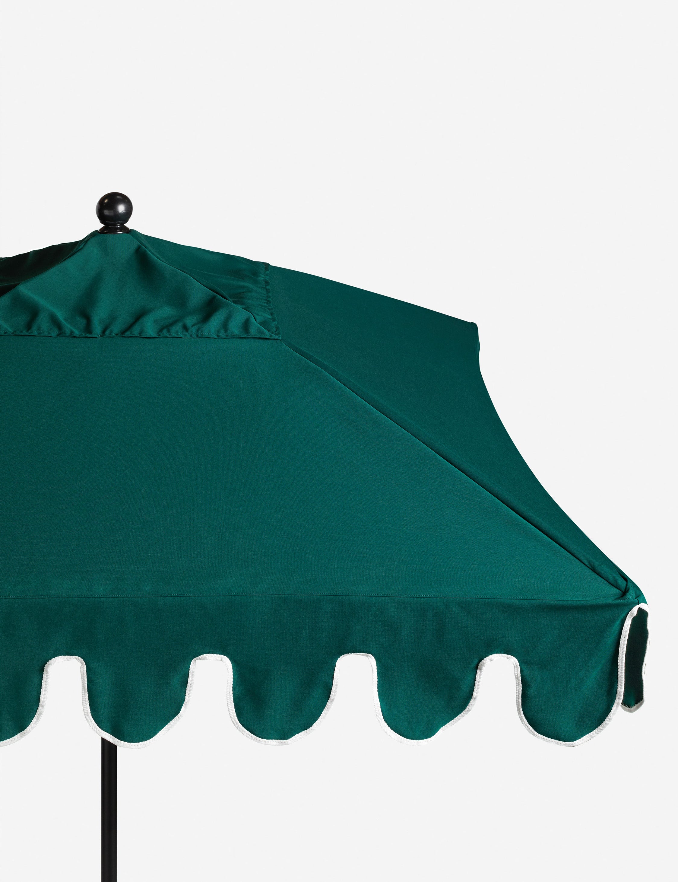 Nero Outdoor Umbrella | Scalloped Edge, Crisp Canopy Design