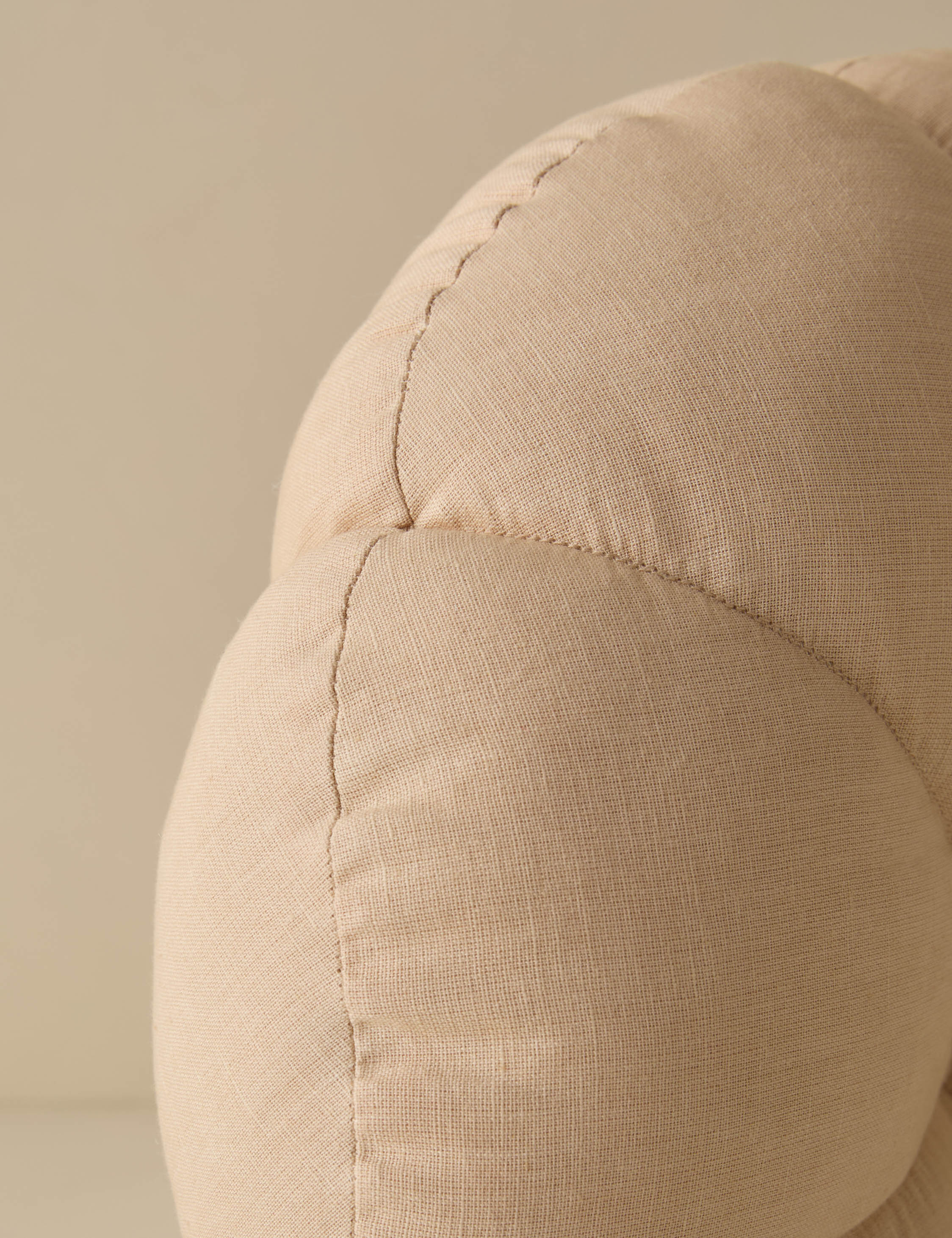 Luna Round Pillow | Soft Floral Design, Button Tufted