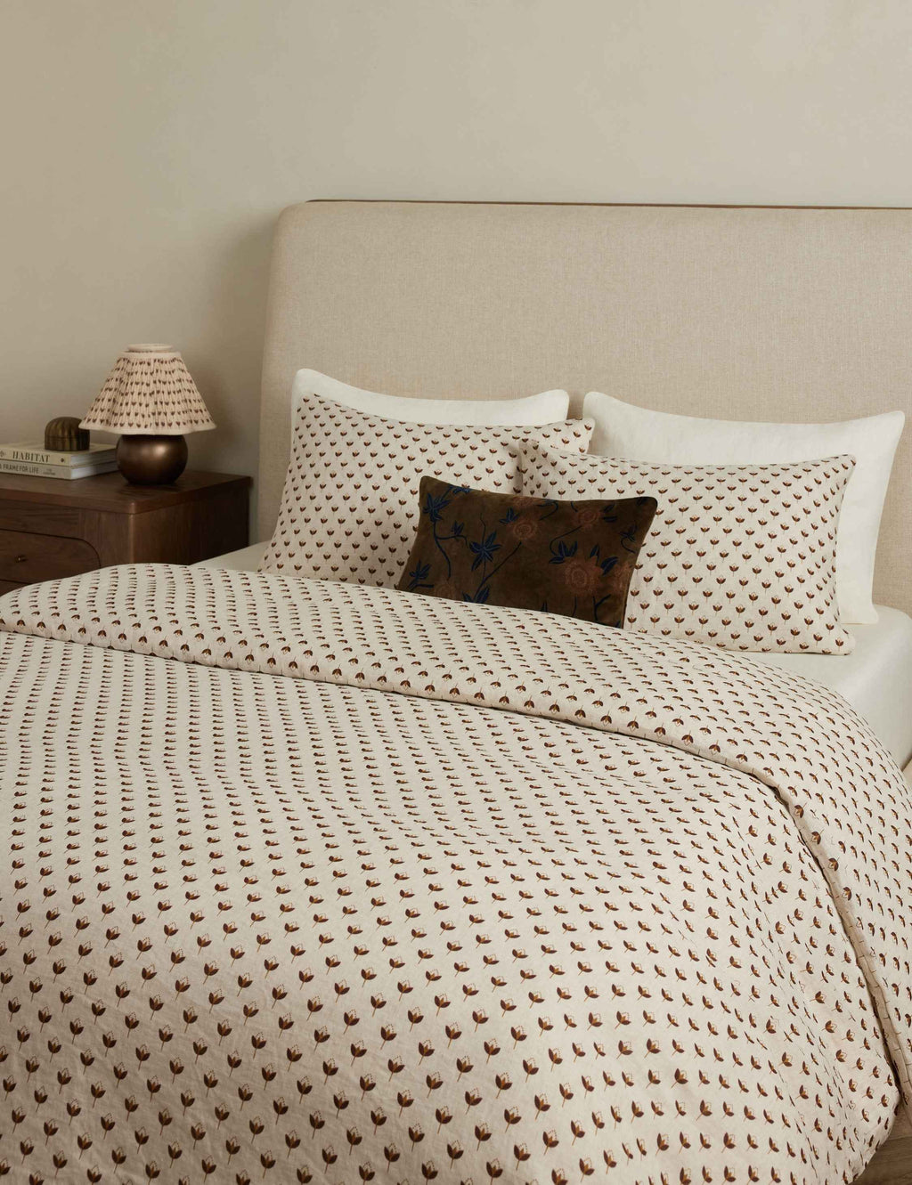 Pivo Duvet Cover | European Flax Linen, Timeless Floral Design