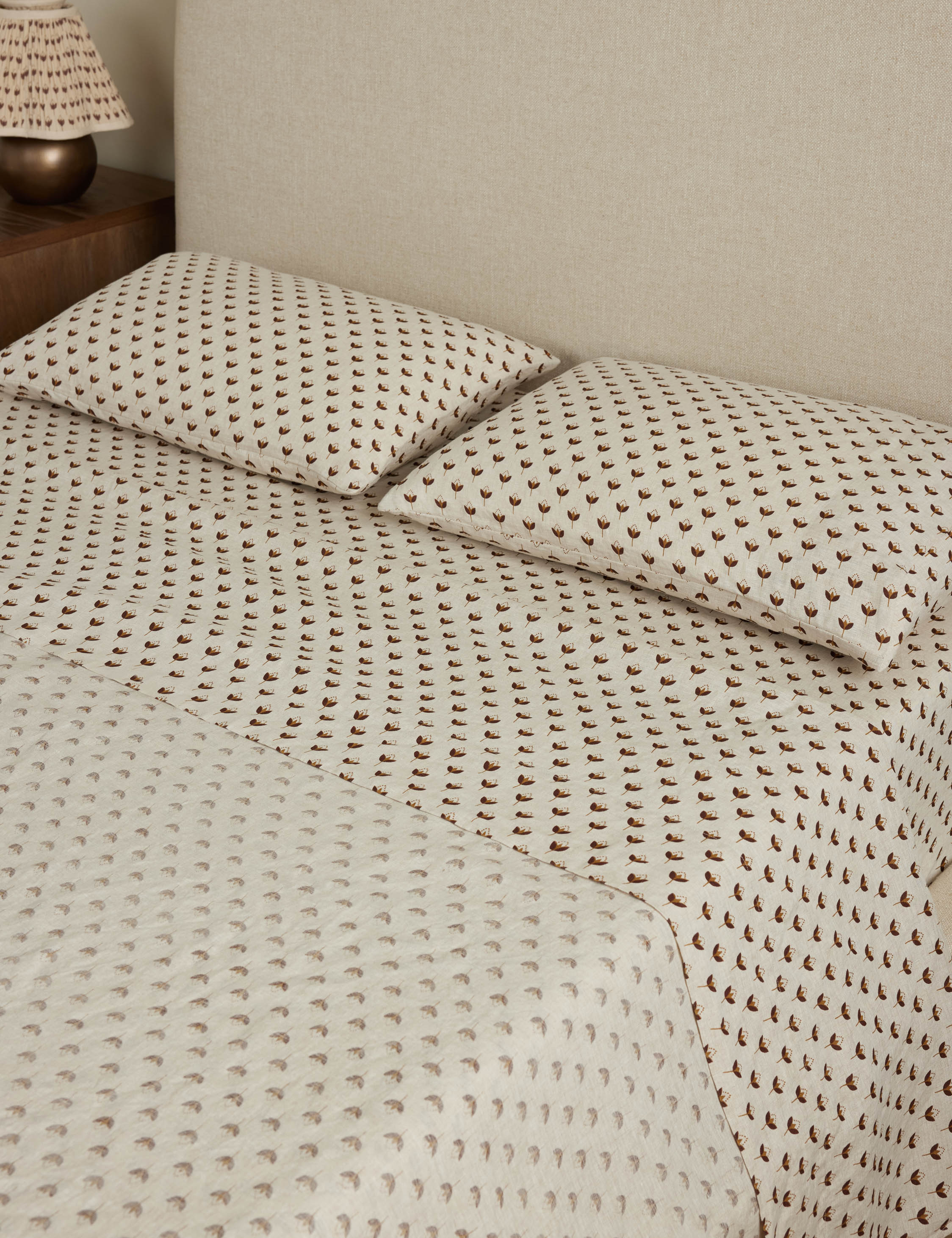 Pura Linen Sheet Set | Breathable European Flax, Timeless Floral