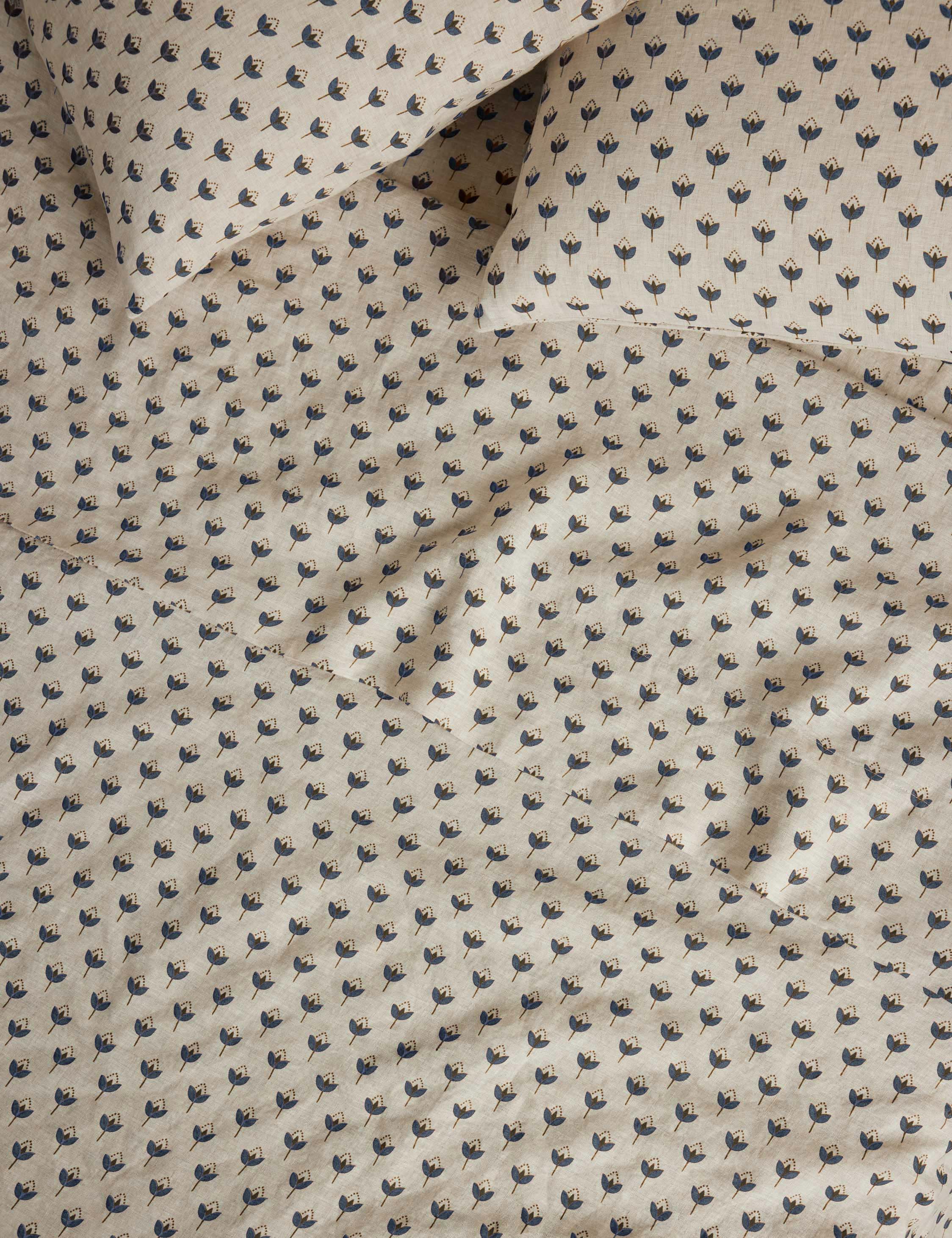 Pavo Linen Sheet Set | Breathable European Flax, Timeless Floral Design