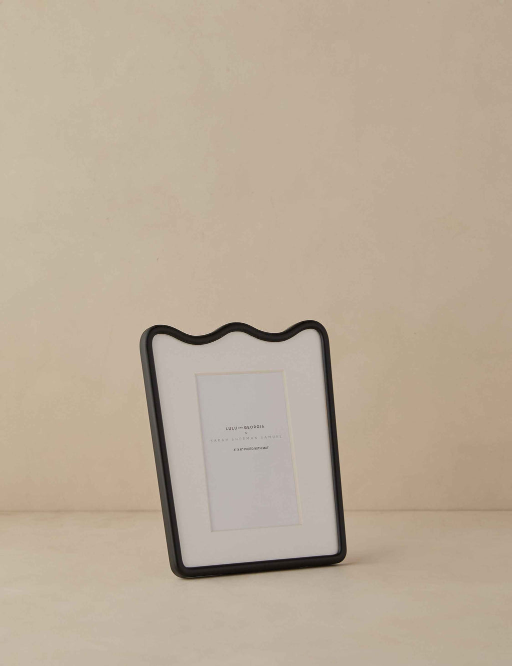 Rook Picture Frame | Chic Wavy Silhouette, Exclusive Design