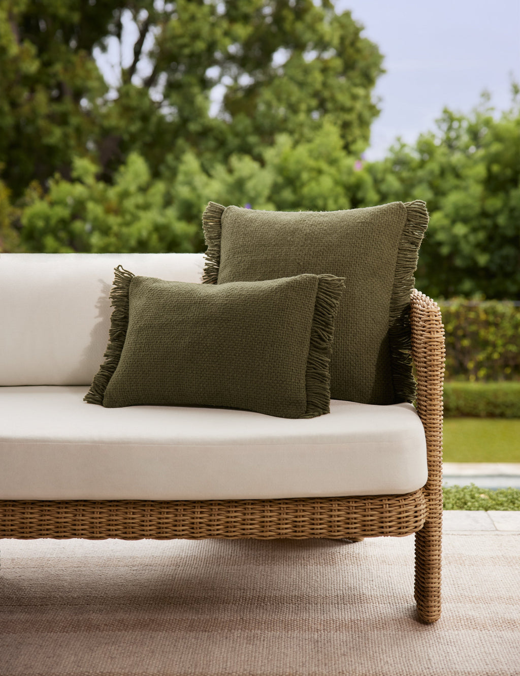 Talon Indoor/Outdoor Pillow | Chunky Fibers, Generous Fringe