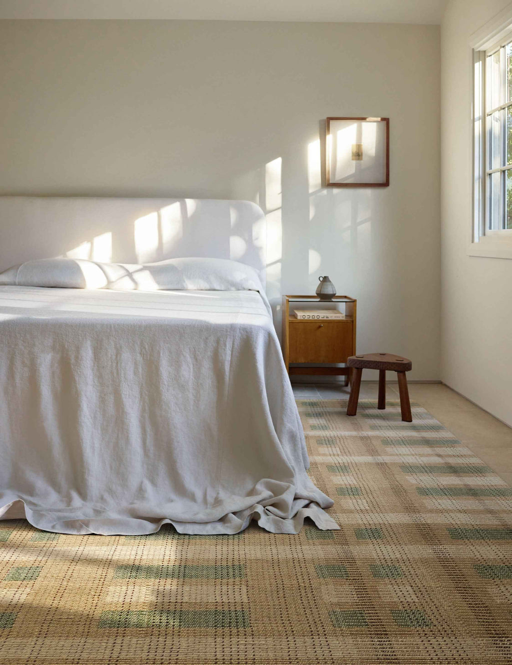 Sora Handwoven Rug | Wool-Blend, Geometric Motif