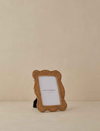 Bela Rattan Picture Frame | Artisanal Finish, Scalloped Design