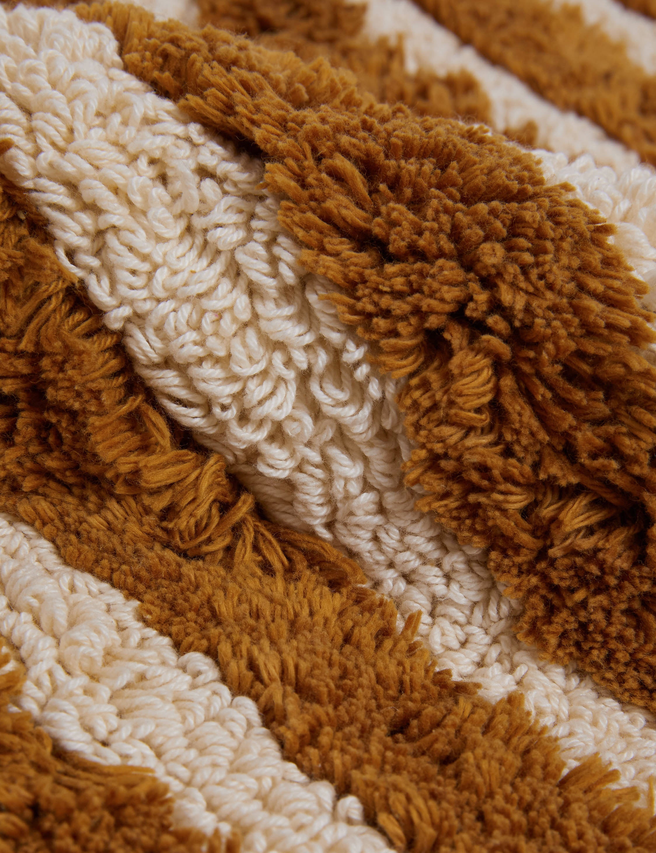 Vela Luxe Bath Mat | Organic Cotton, Striped Design