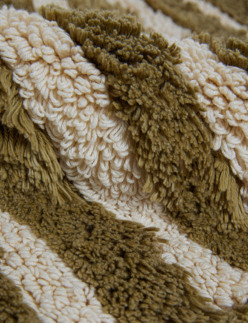 Vela Organic Cotton Bath Mat | Plush Weave, Striped Design