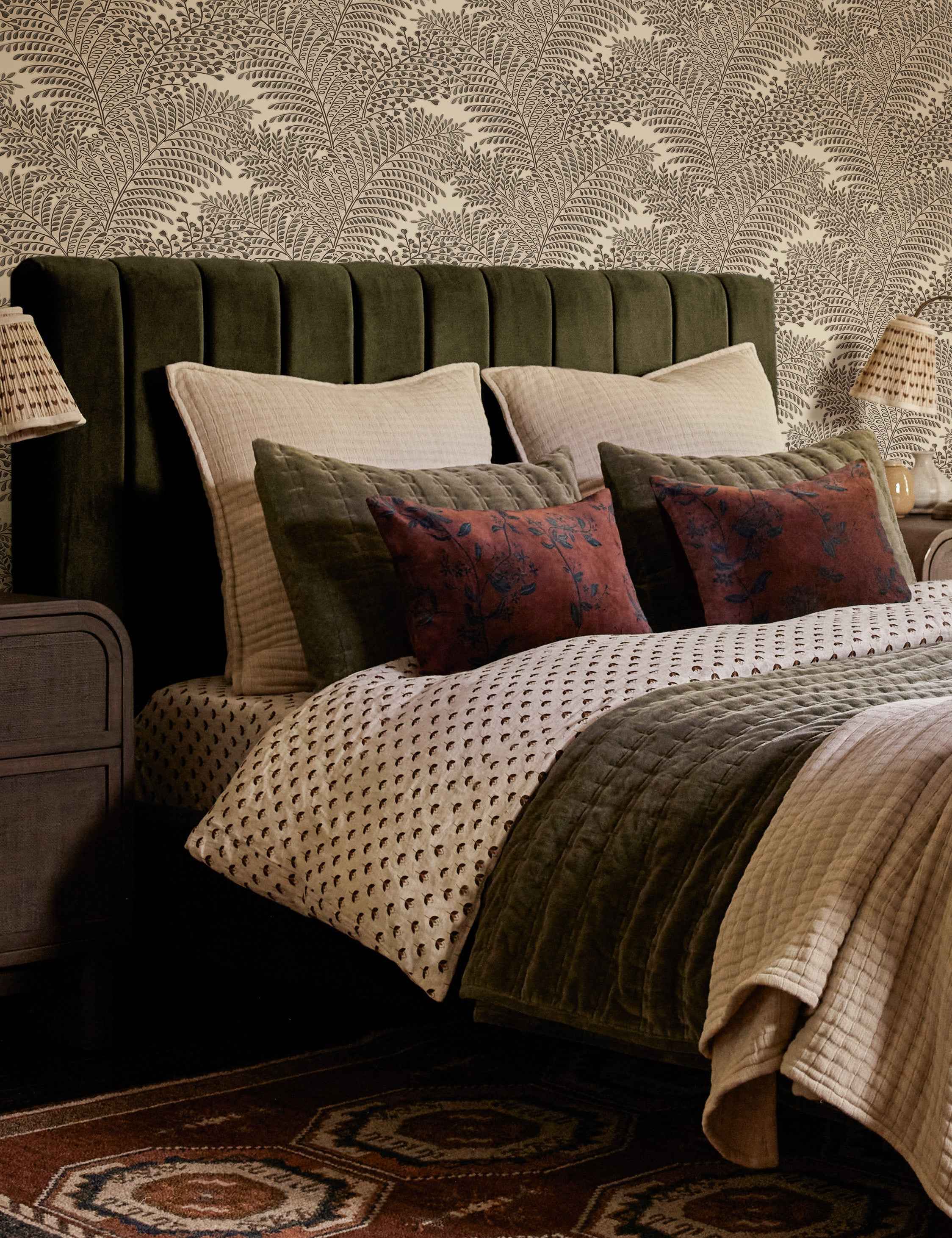 Pivo Duvet Cover | European Flax Linen, Timeless Floral Design